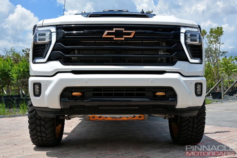 2024 Chevrolet Silverado 3500HD High Country