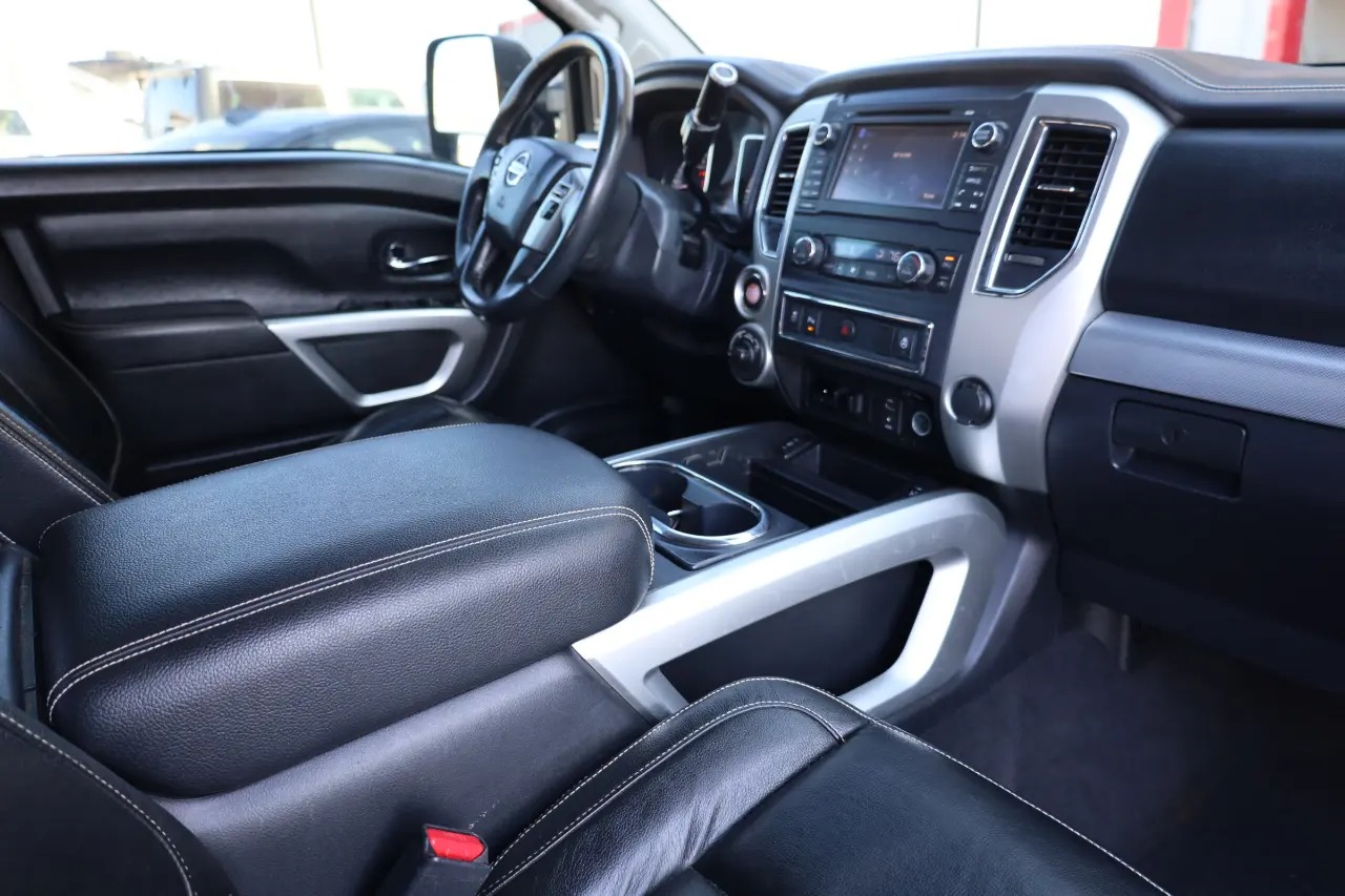 2016 Nissan Titan XD