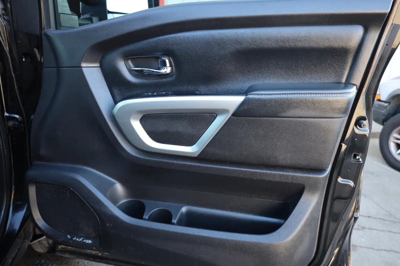 2016 Nissan Titan XD