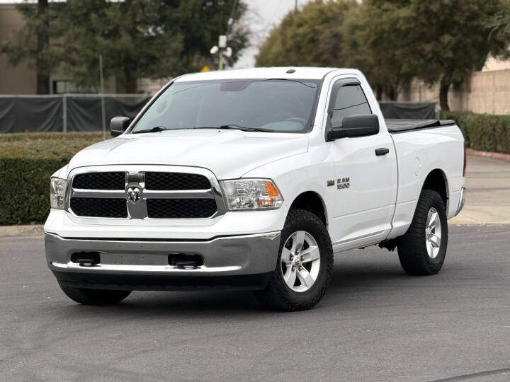 2015 RAM 1500 Tradesman - 4