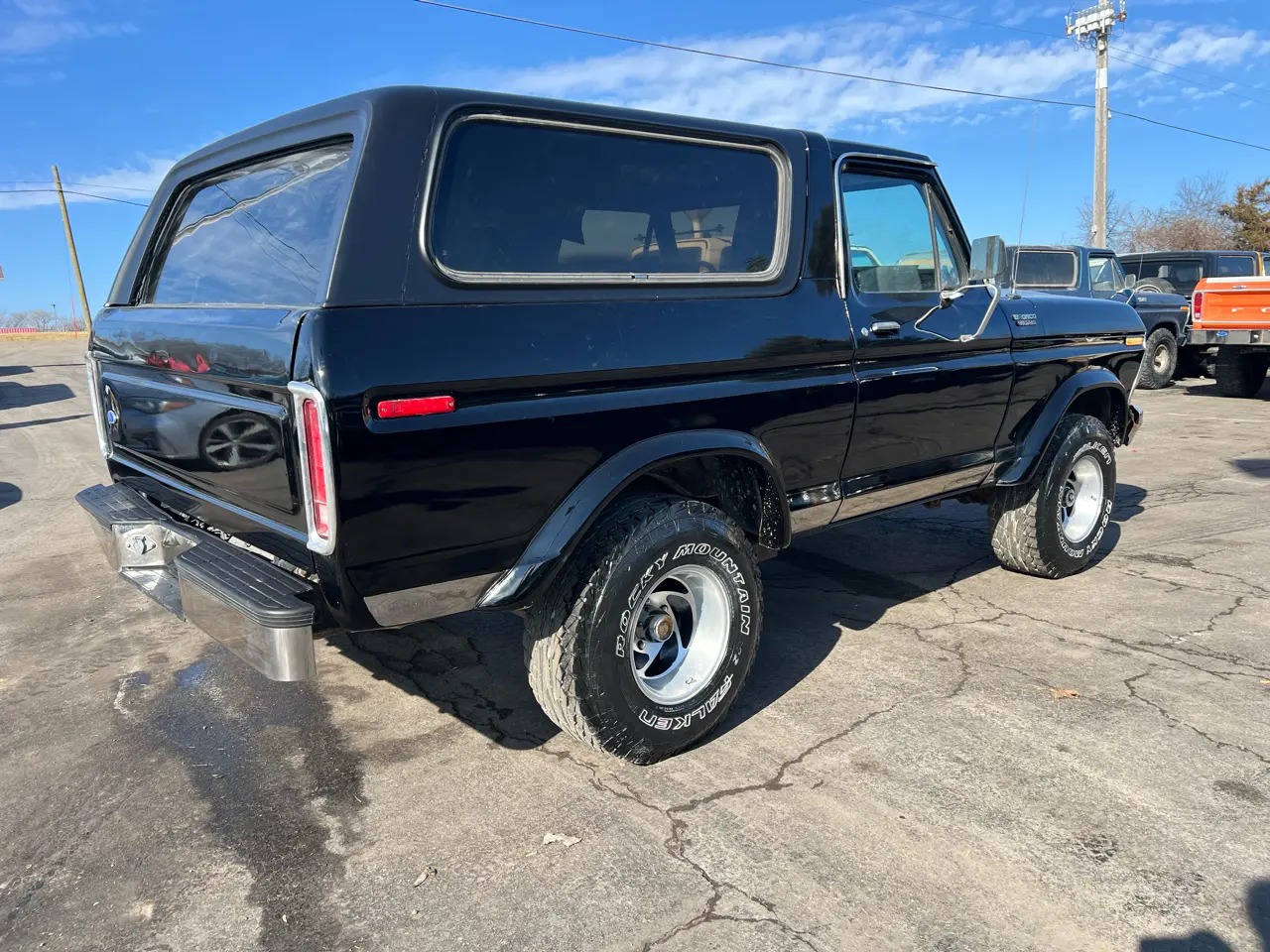 1979 Ford Bronco - 4