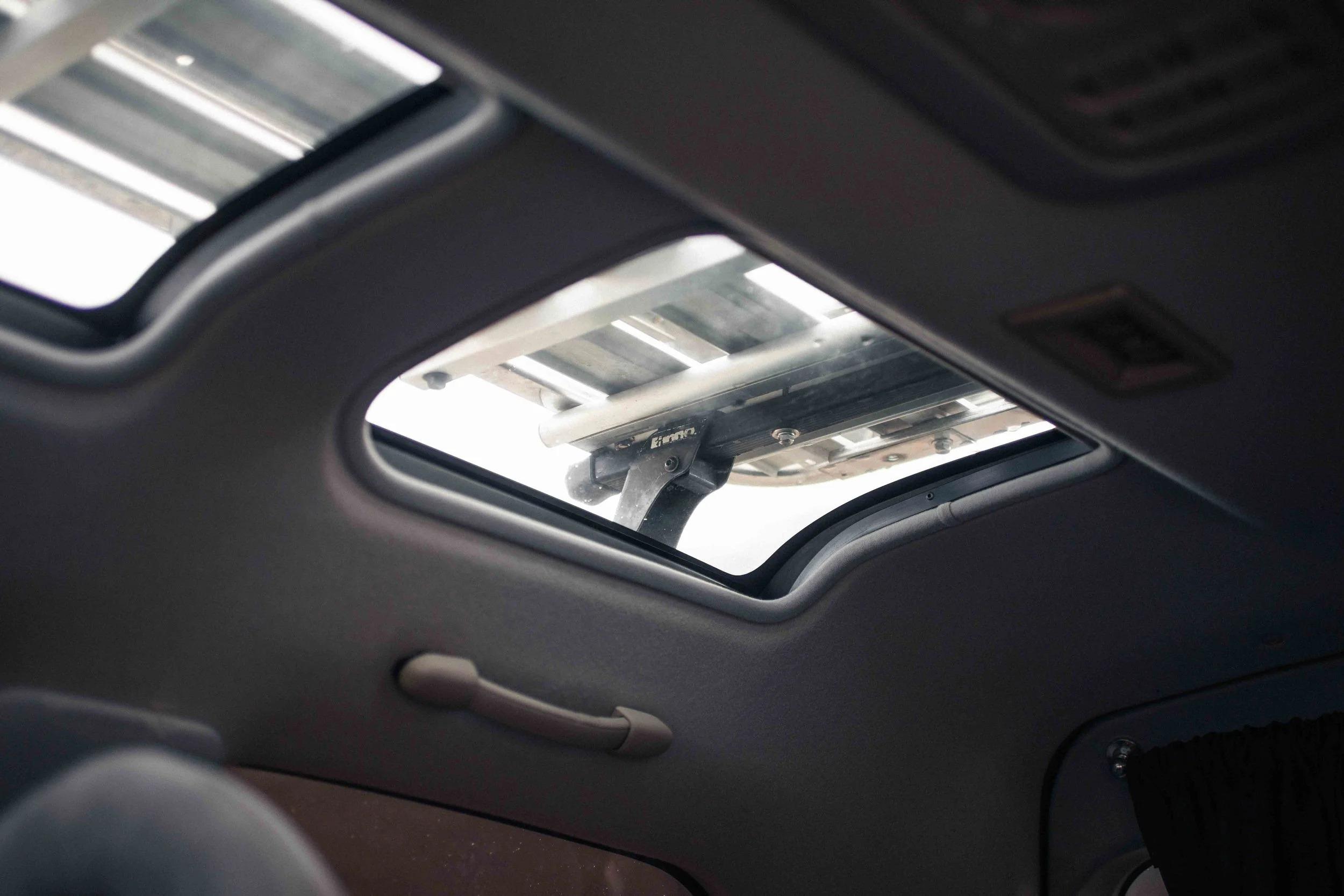 1997 Mitsubishi Delica L400 Space Gear