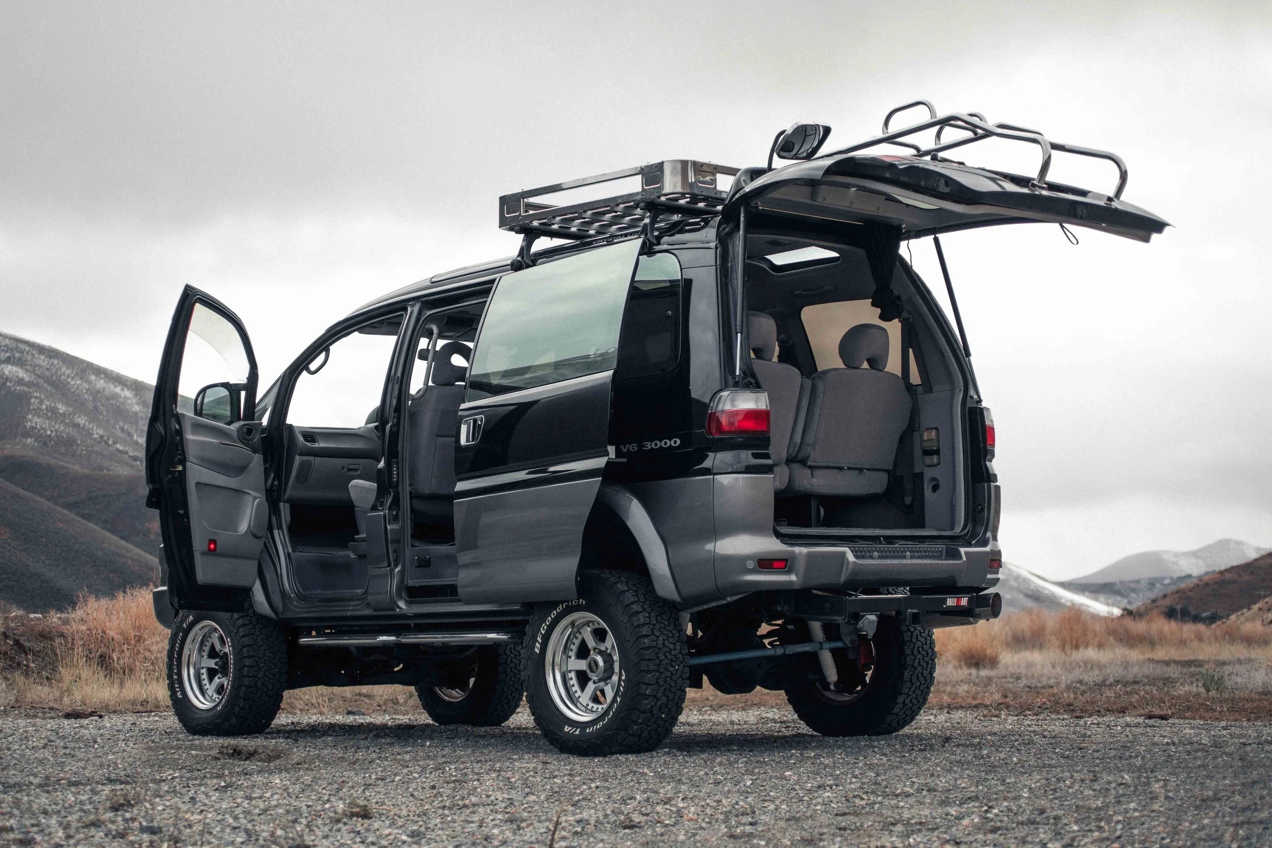 1997 Mitsubishi Delica L400 Space Gear