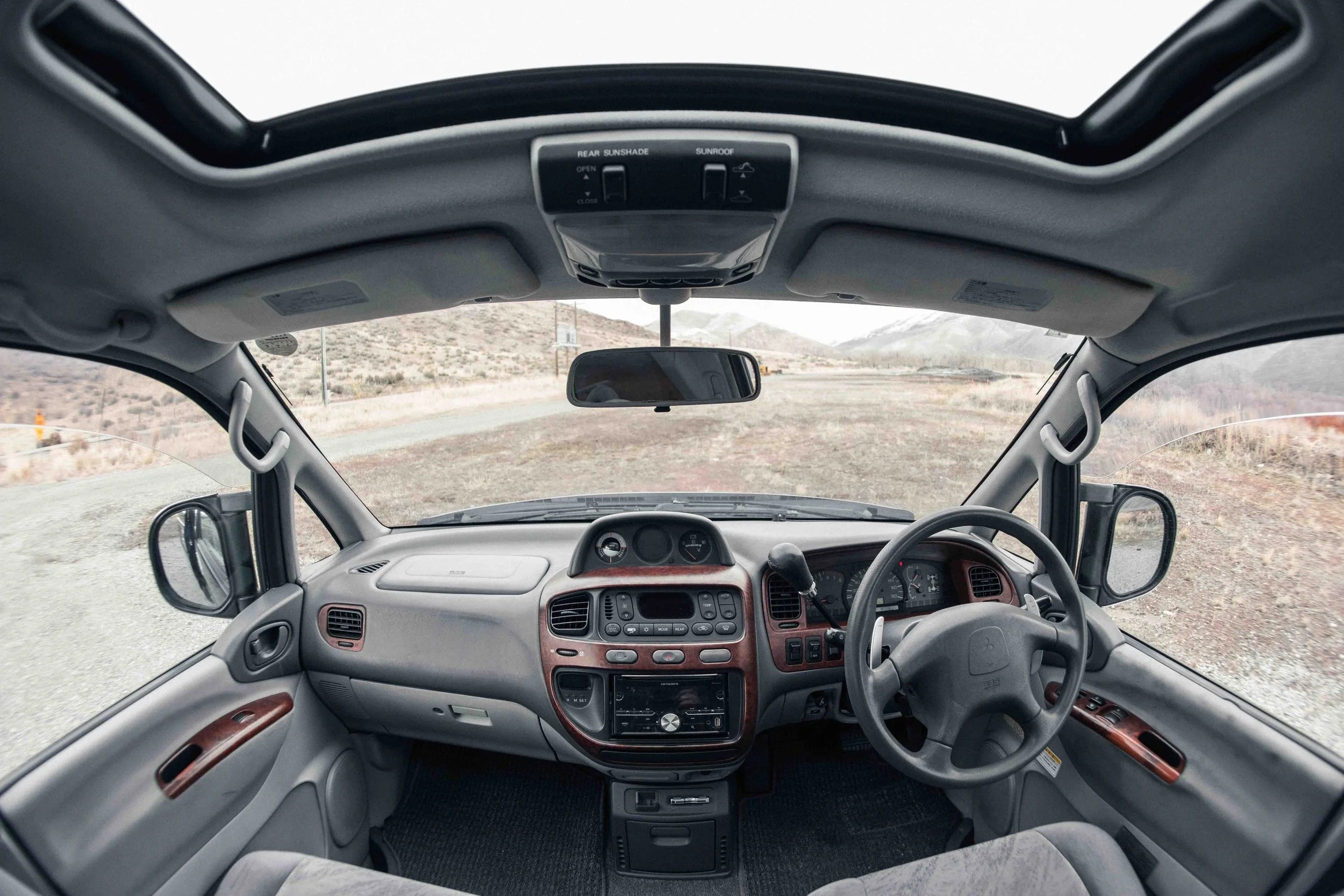 1997 Mitsubishi Delica L400 Space Gear