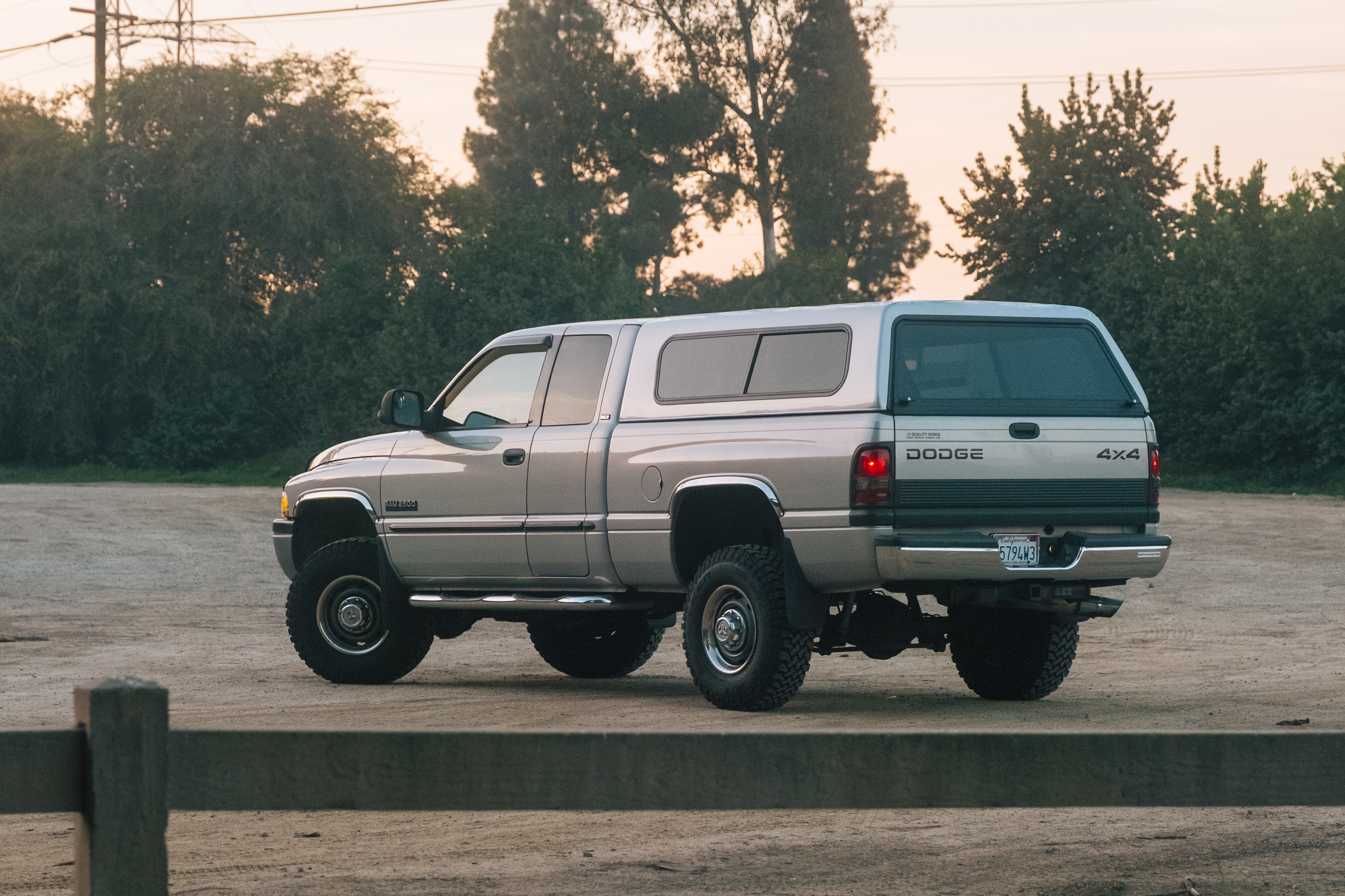 2001 Dodge Ram 2500 SLT - 4