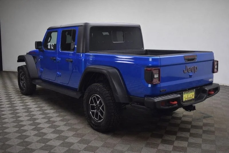 2025 Jeep Gladiator Rubicon - 4