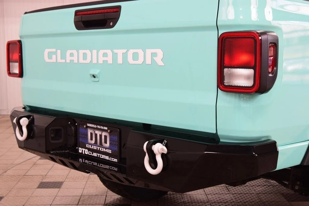 2025 Jeep Gladiator Sport S Aqua Edition