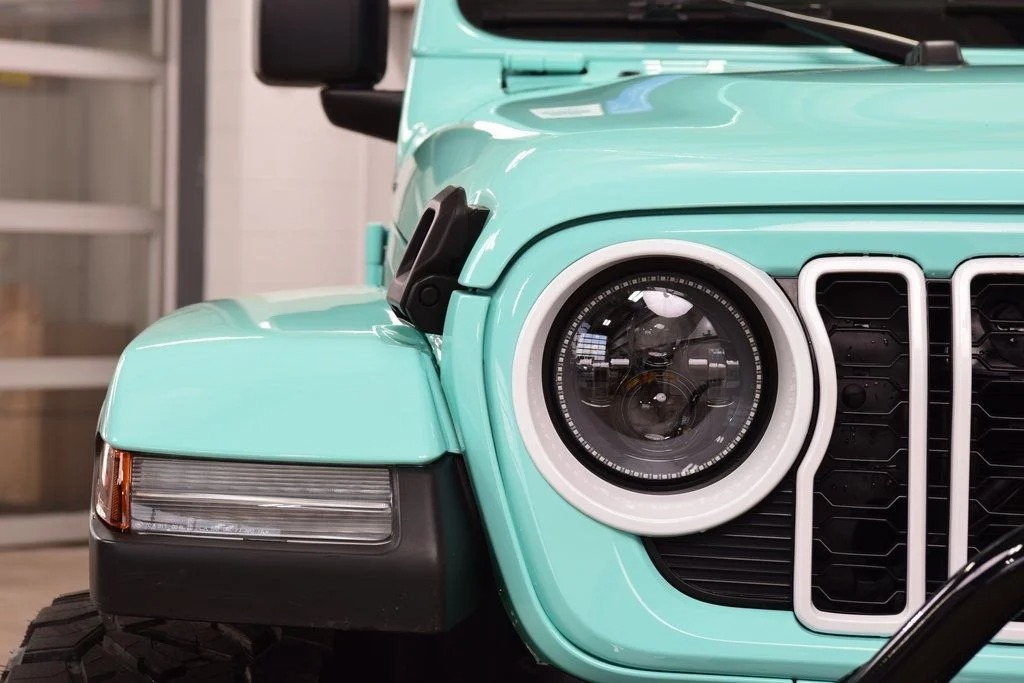 2025 Jeep Gladiator Sport S Aqua Edition