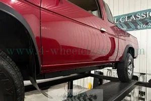 1997 Nissan King Cab XE