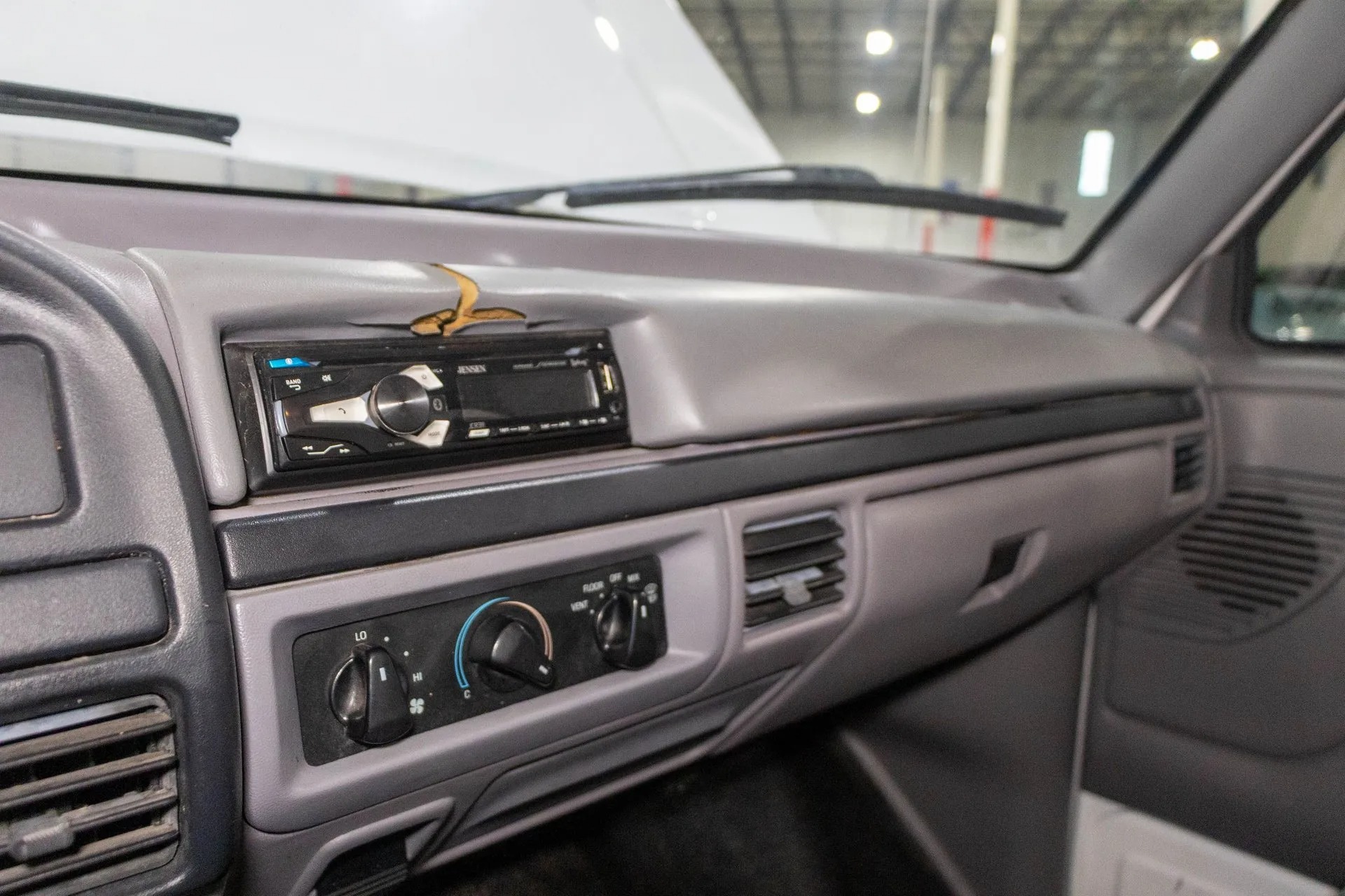 1997 Ford F-350 XL Dually