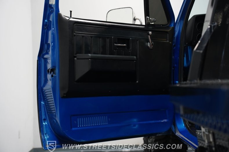 1984 Chevrolet K10 4x4 Dually