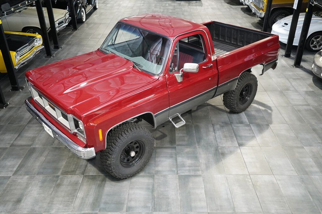 1976 GMC K15 - 2