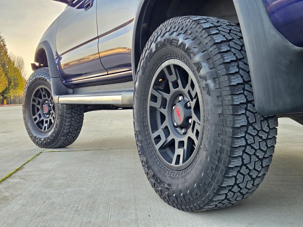 Modified 2000 Toyota 4Runner SR5