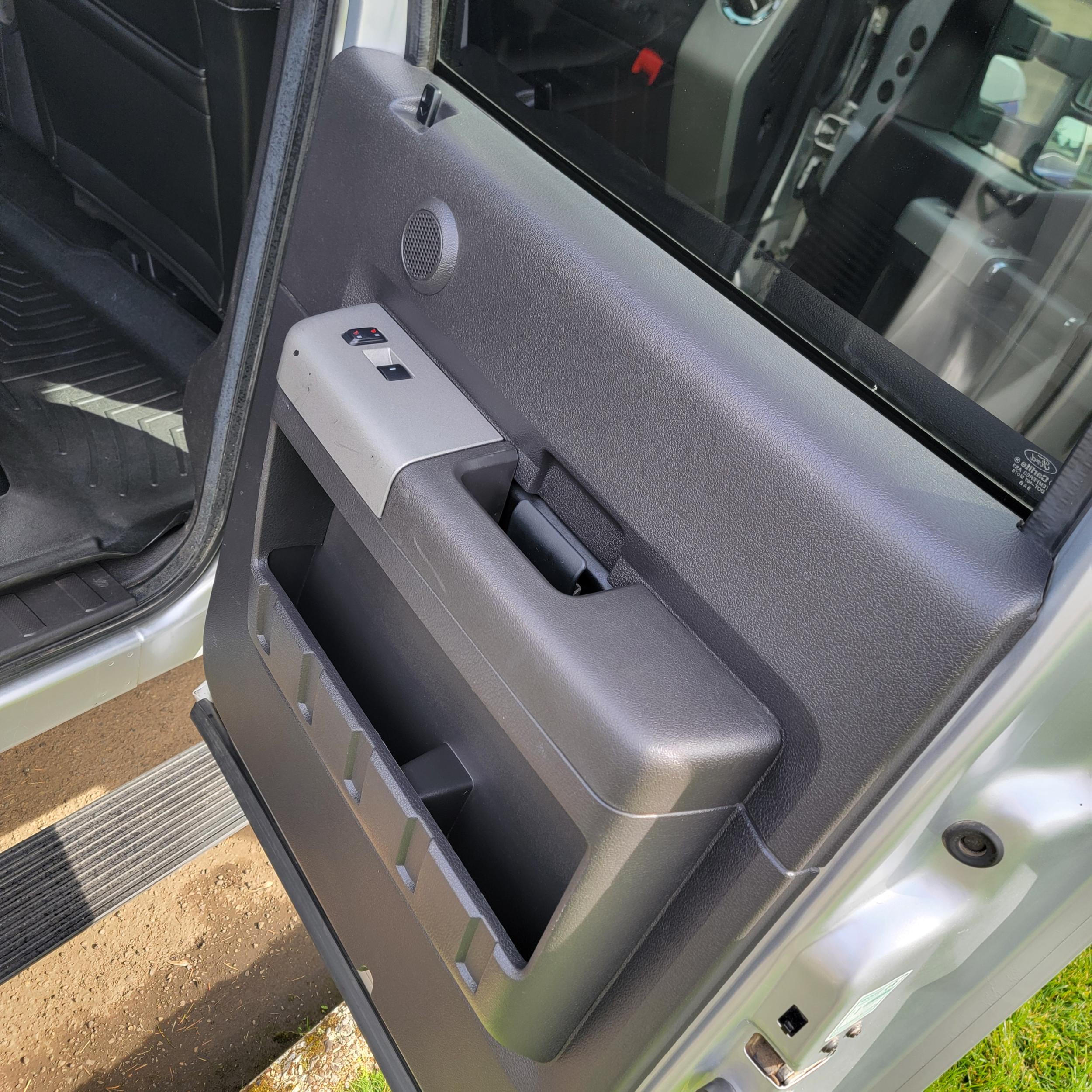 2016 Ford F-350 Super Duty Lariat