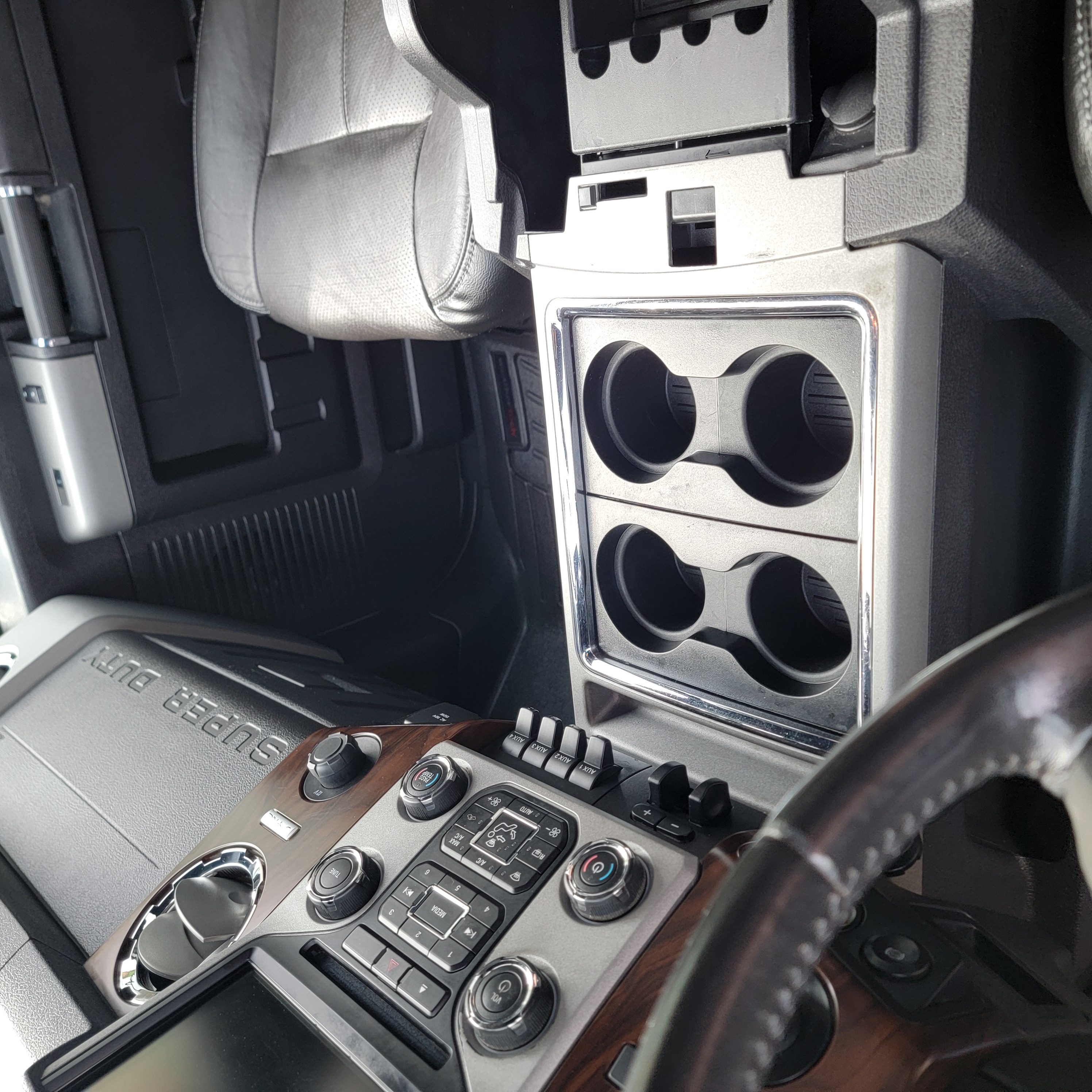 2016 Ford F-350 Super Duty Lariat