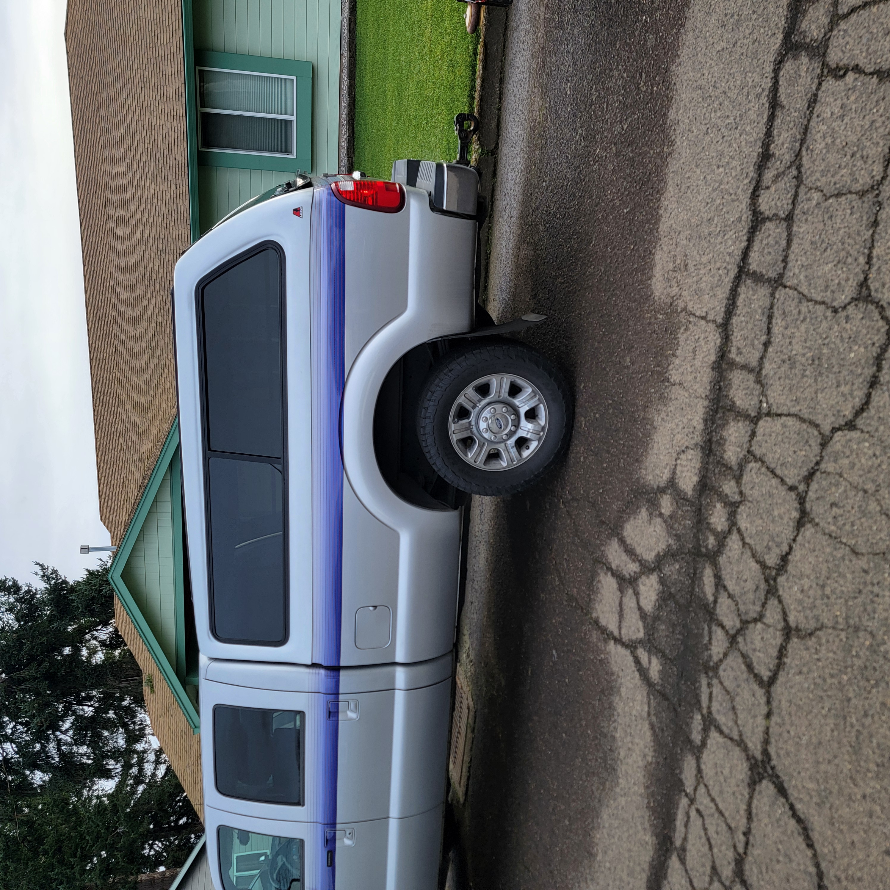 2016 Ford F-350 Super Duty Lariat