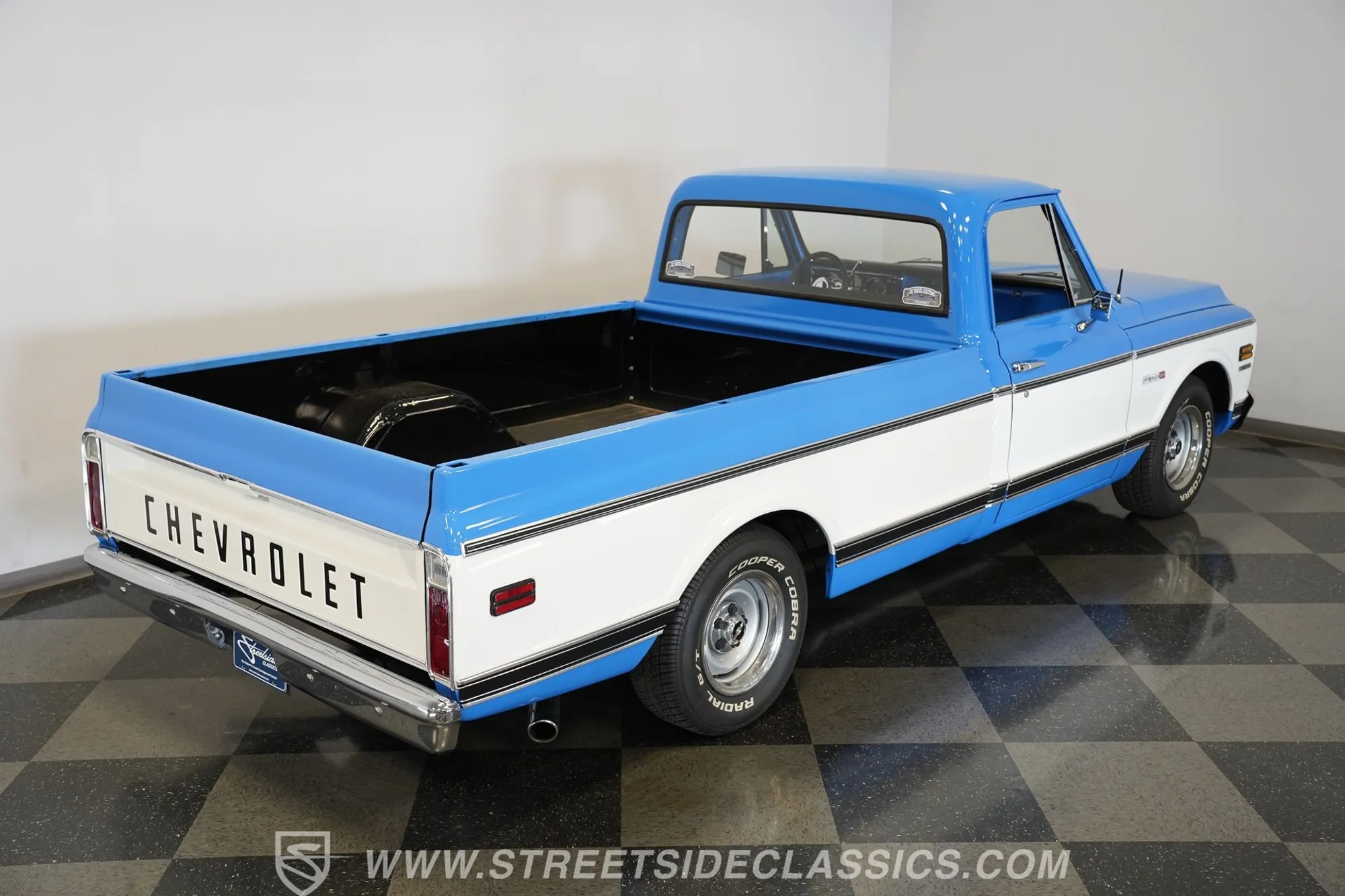 1972 Chevrolet C10 Cheyenne Restomod