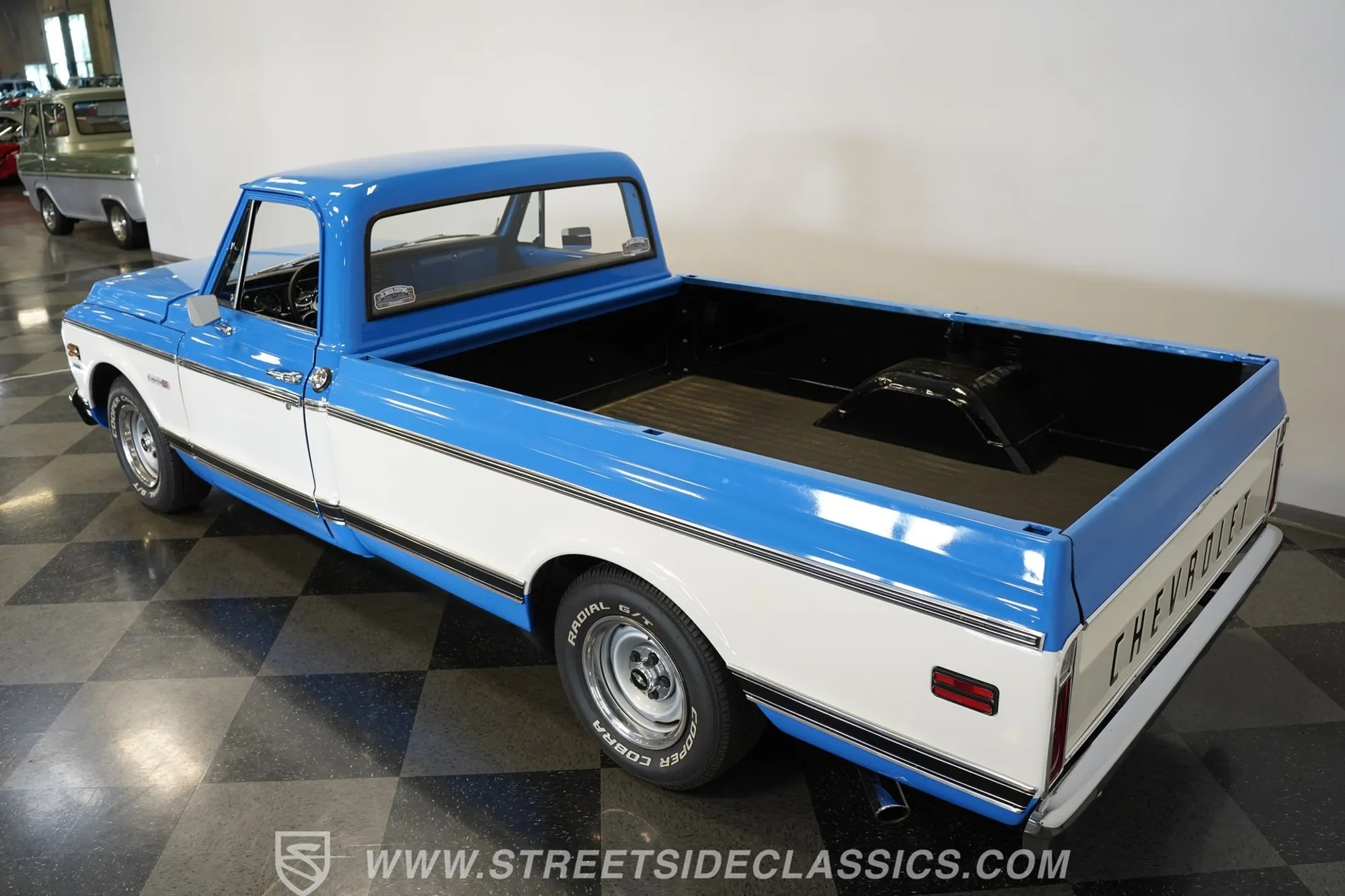 1972 Chevrolet C10 Cheyenne Restomod