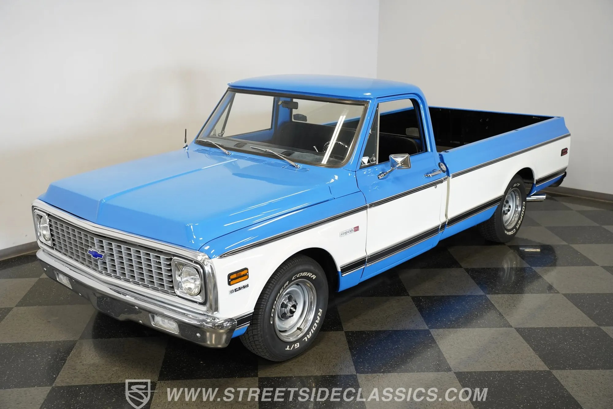 1972 Chevrolet C10 Cheyenne Restomod - 5