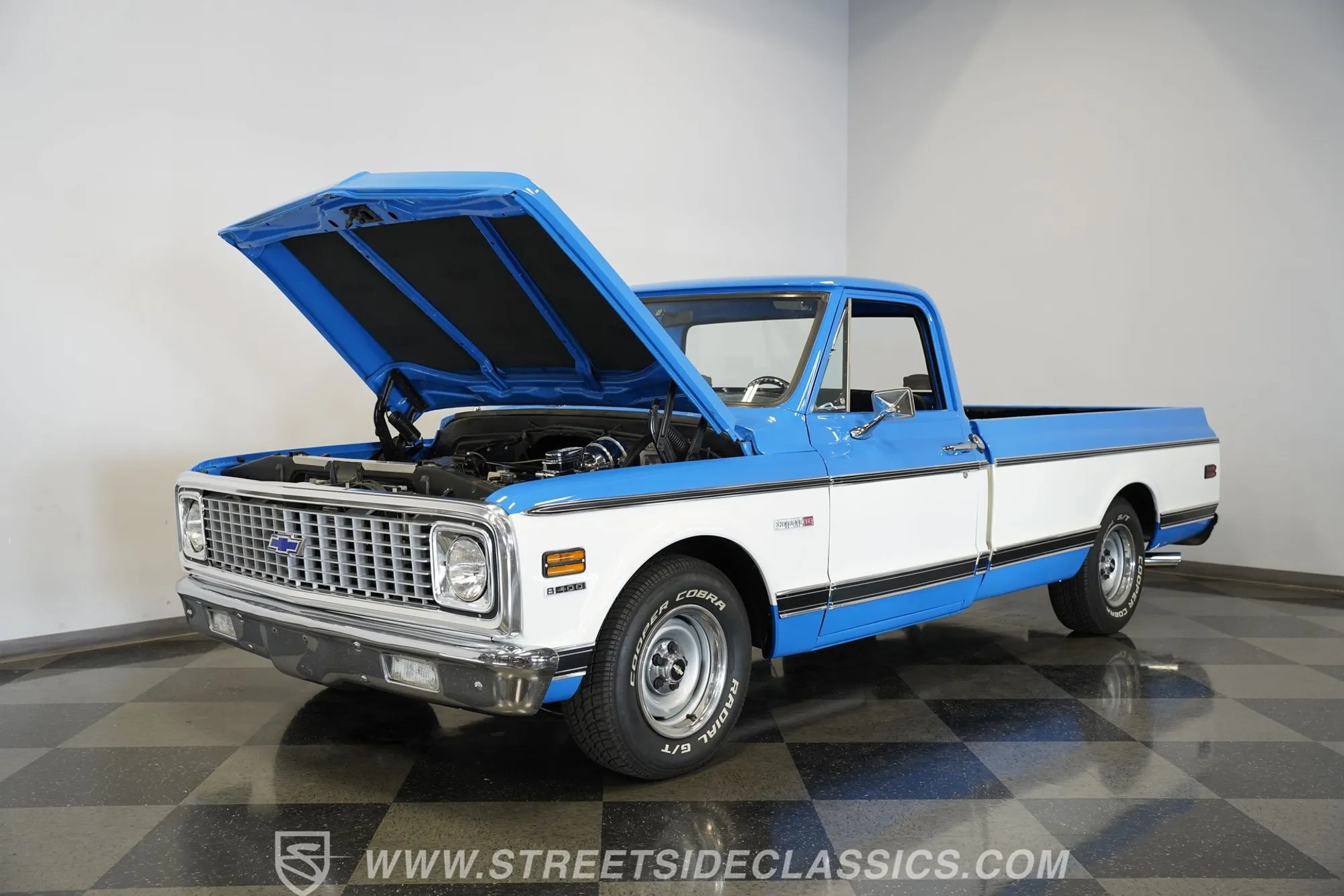 1972 Chevrolet C10 Cheyenne Restomod