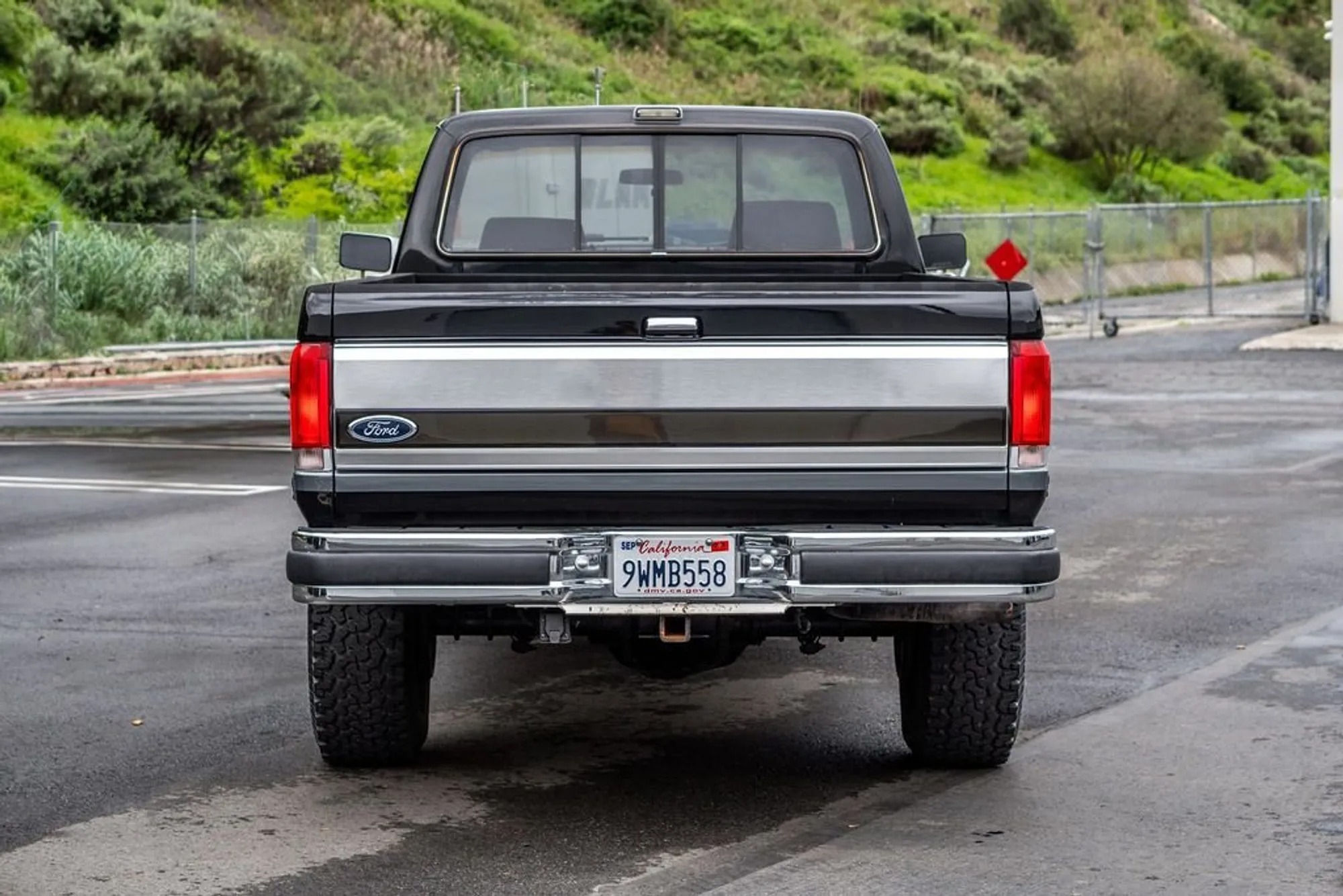 1987 Ford F-250 XLT Lariat