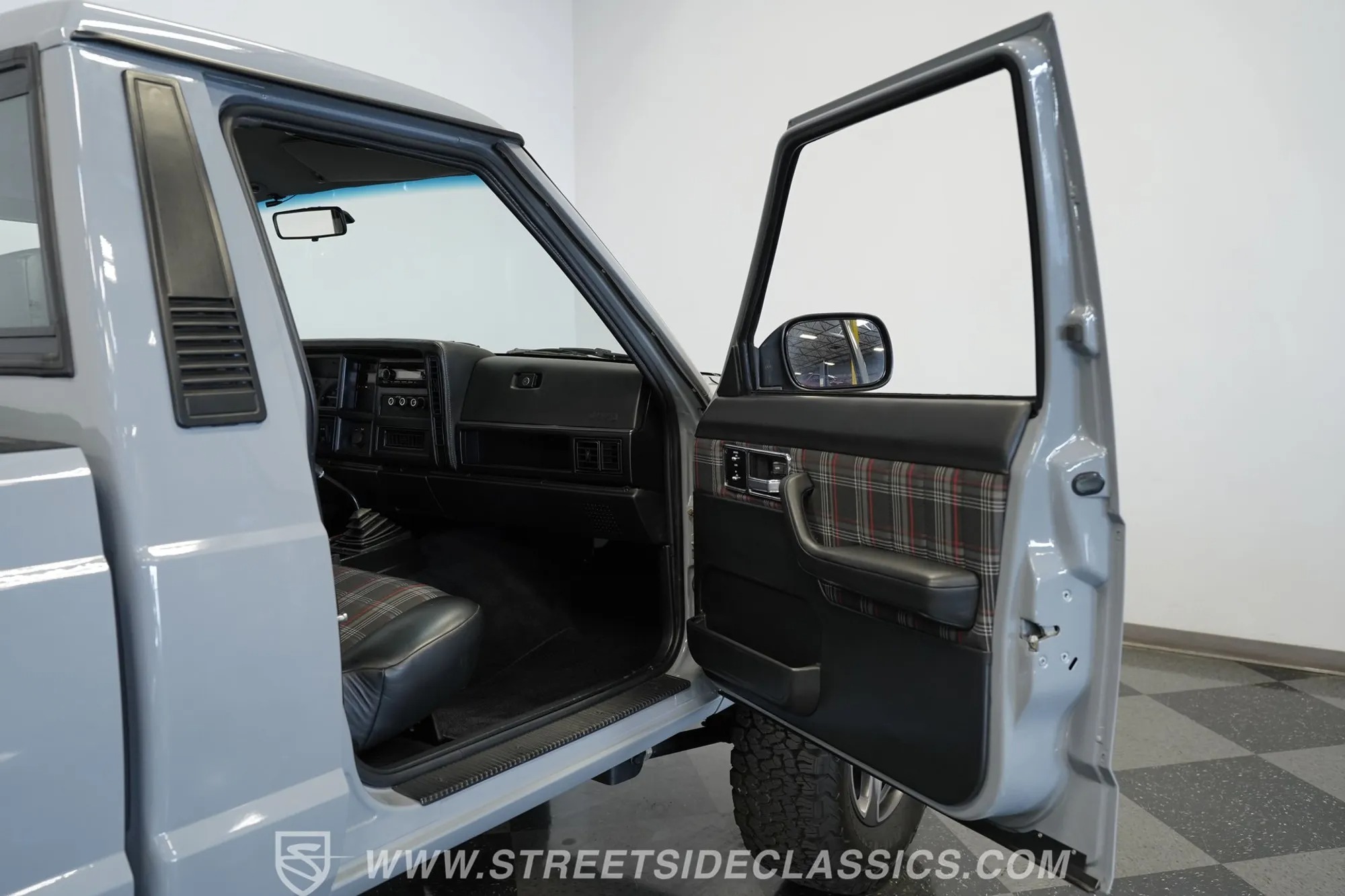 1990 Jeep Comanche Pioneer 4×4