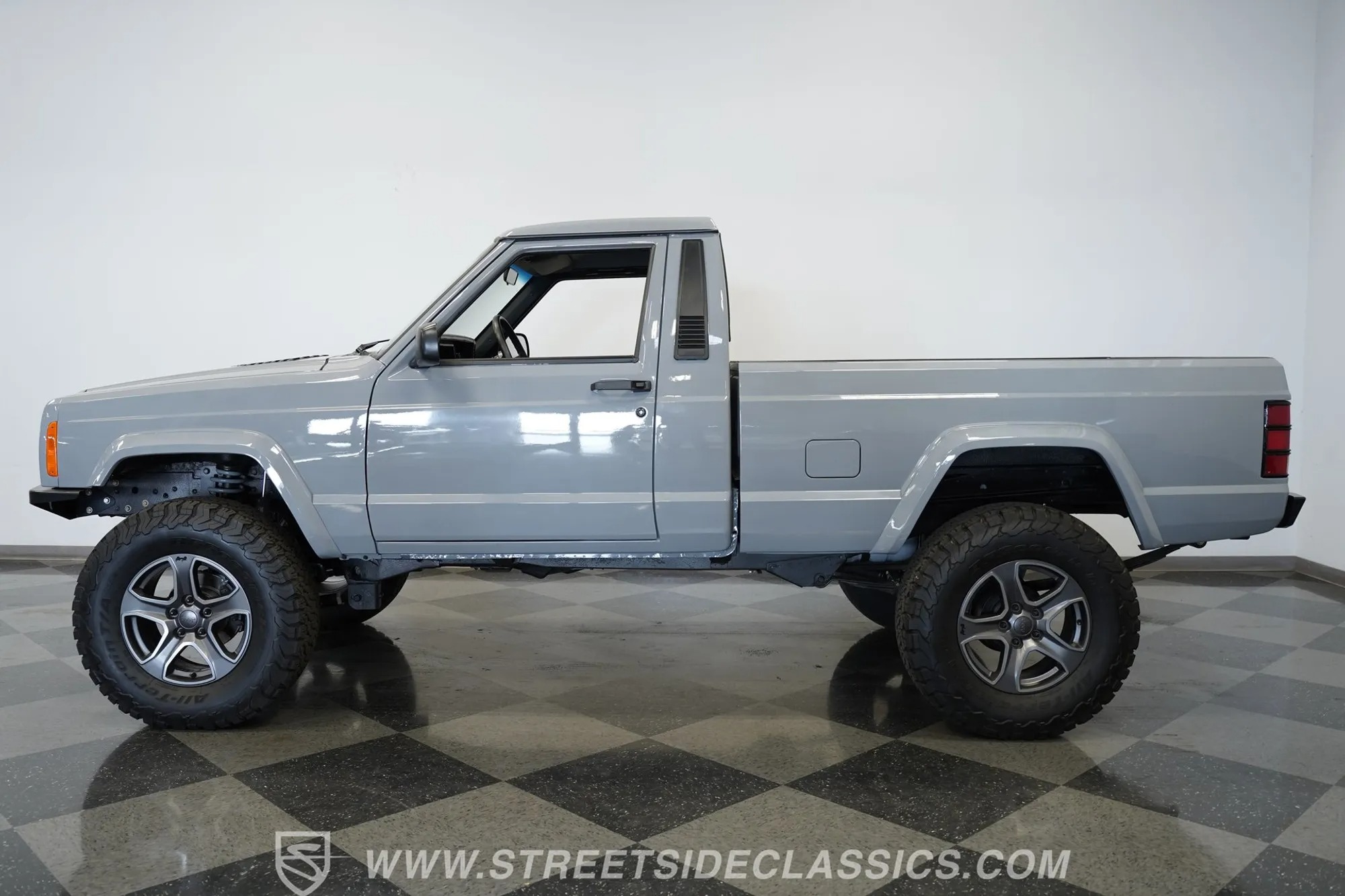 1990 Jeep Comanche Pioneer 4×4 - 3