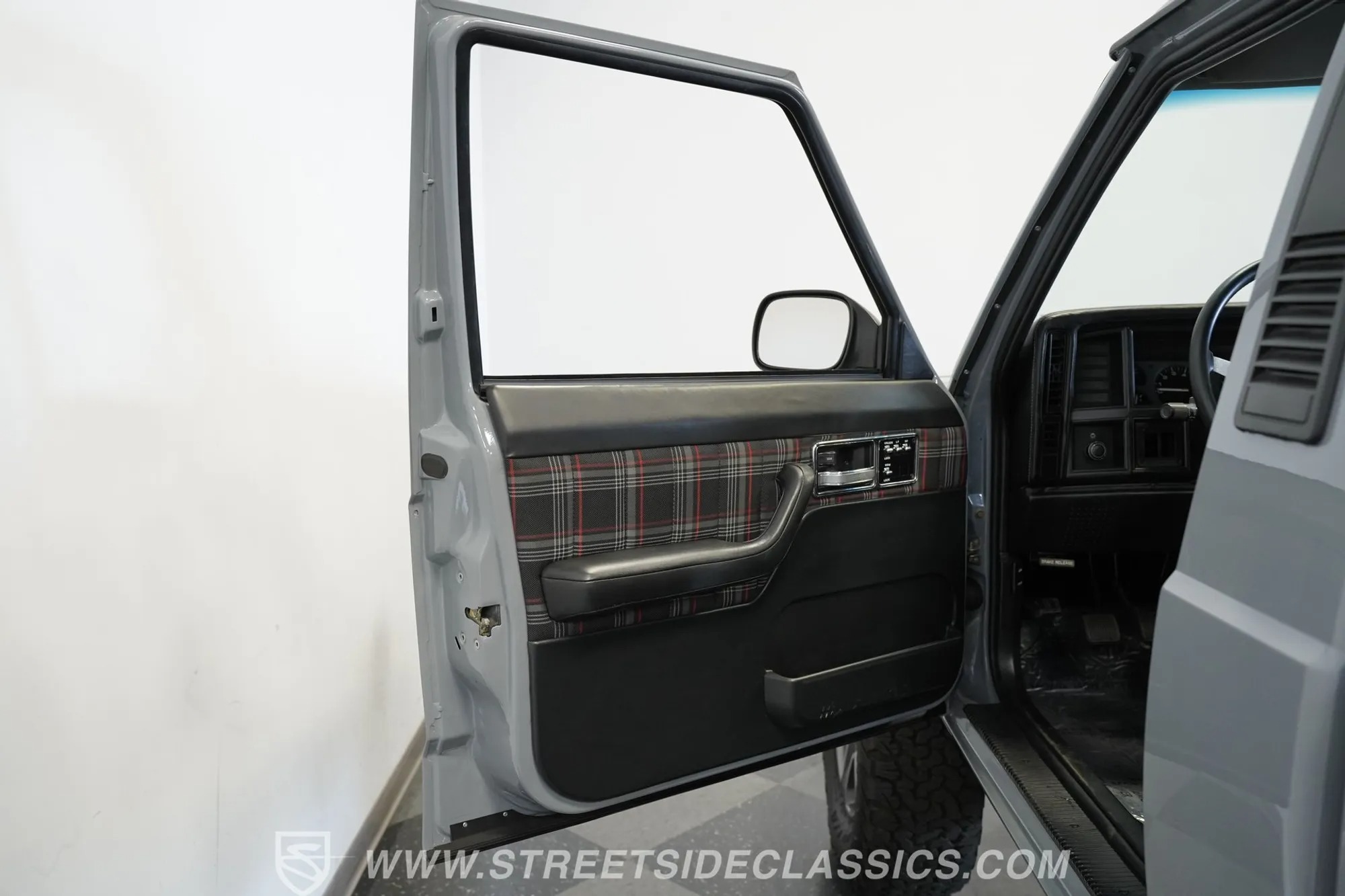 1990 Jeep Comanche Pioneer 4×4