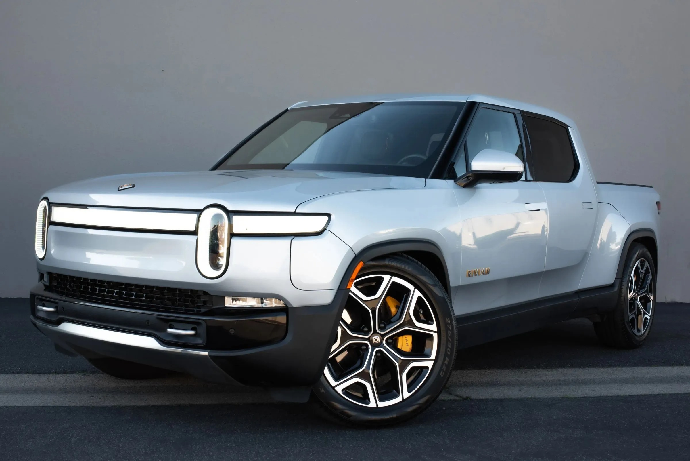  Rivian R1T