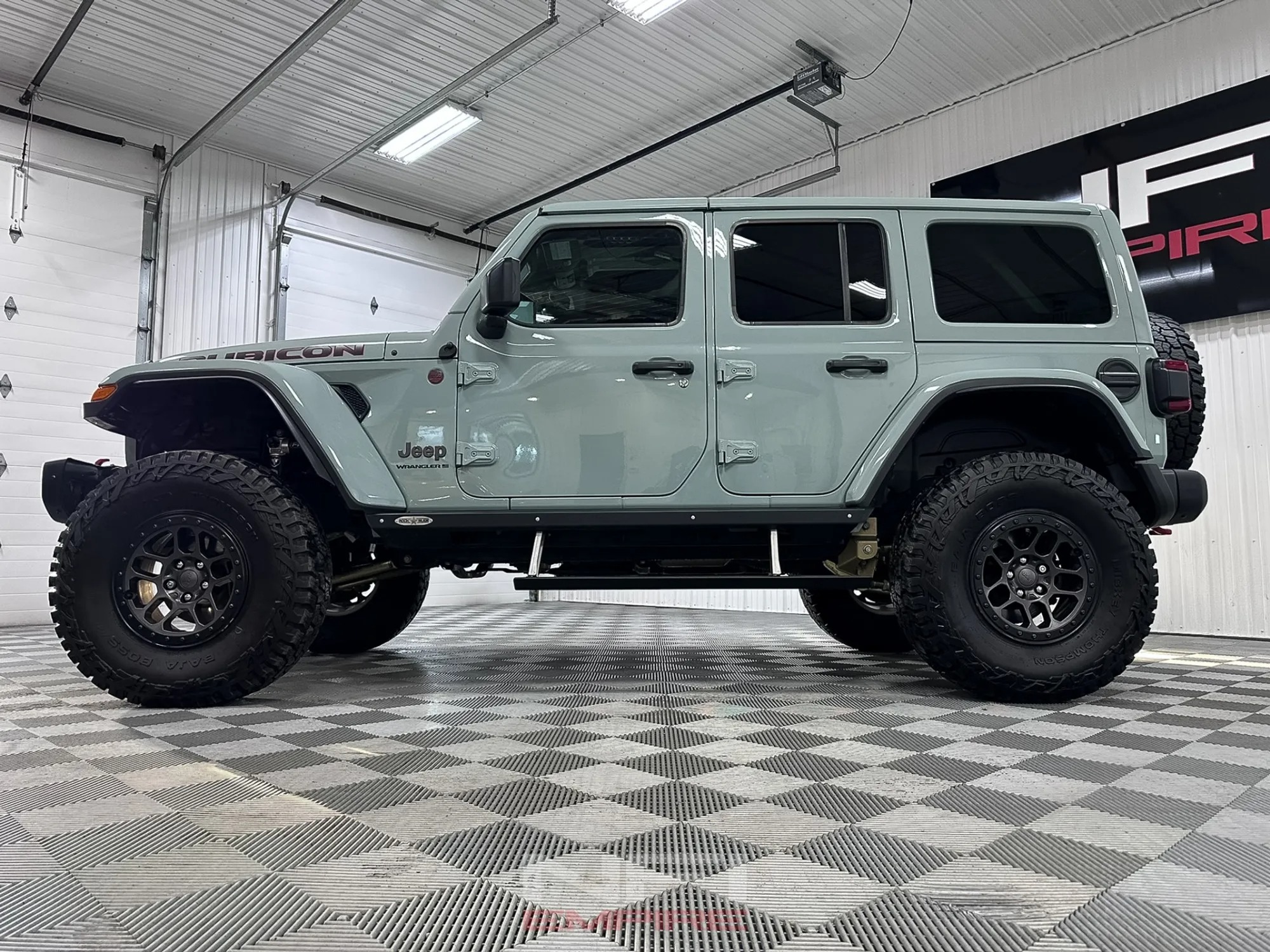 2023 Jeep Wrangler Unlimited Rubicon Sport