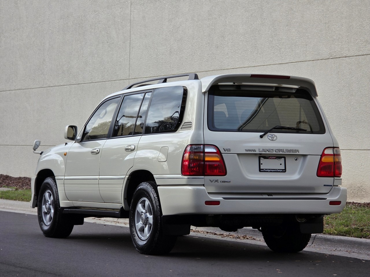2000 Toyota Land Cruiser VX - 3