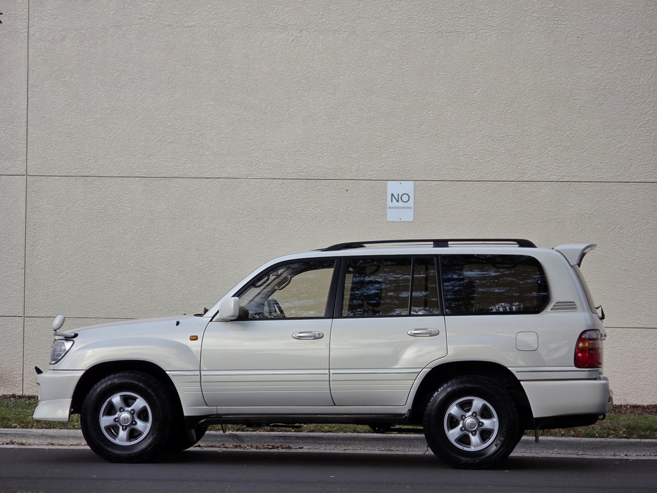 2000 Toyota Land Cruiser VX
