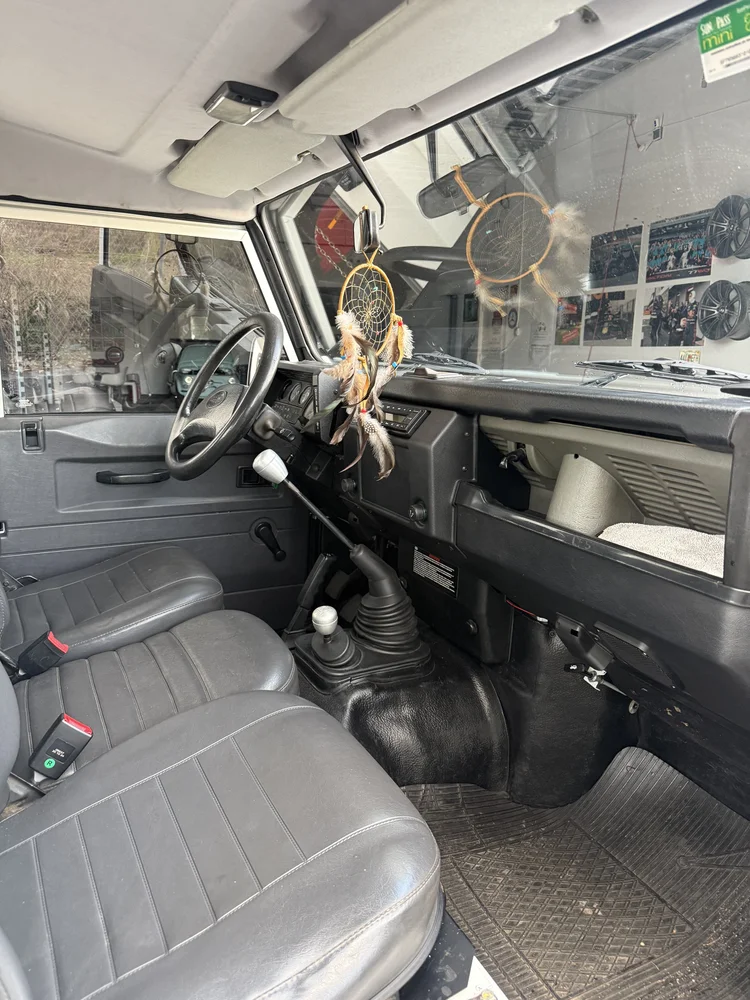 Euro 1995 Land Rover Defender 90
