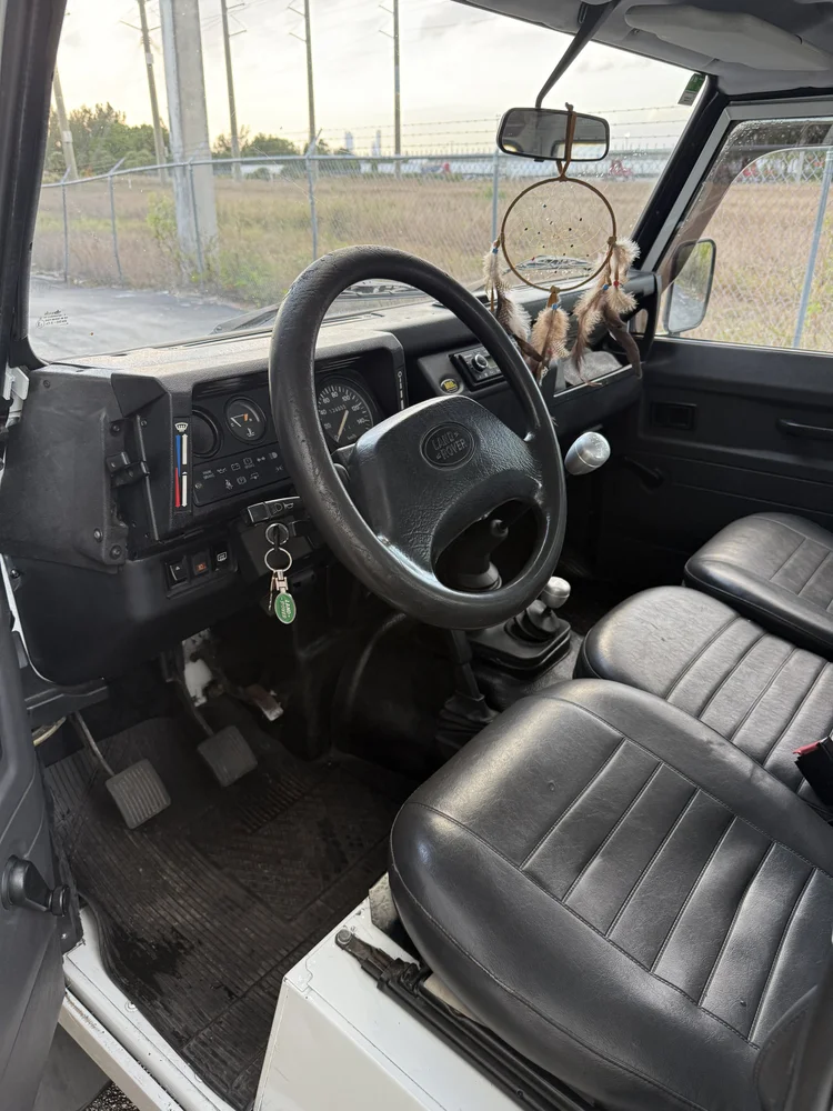 Euro 1995 Land Rover Defender 90