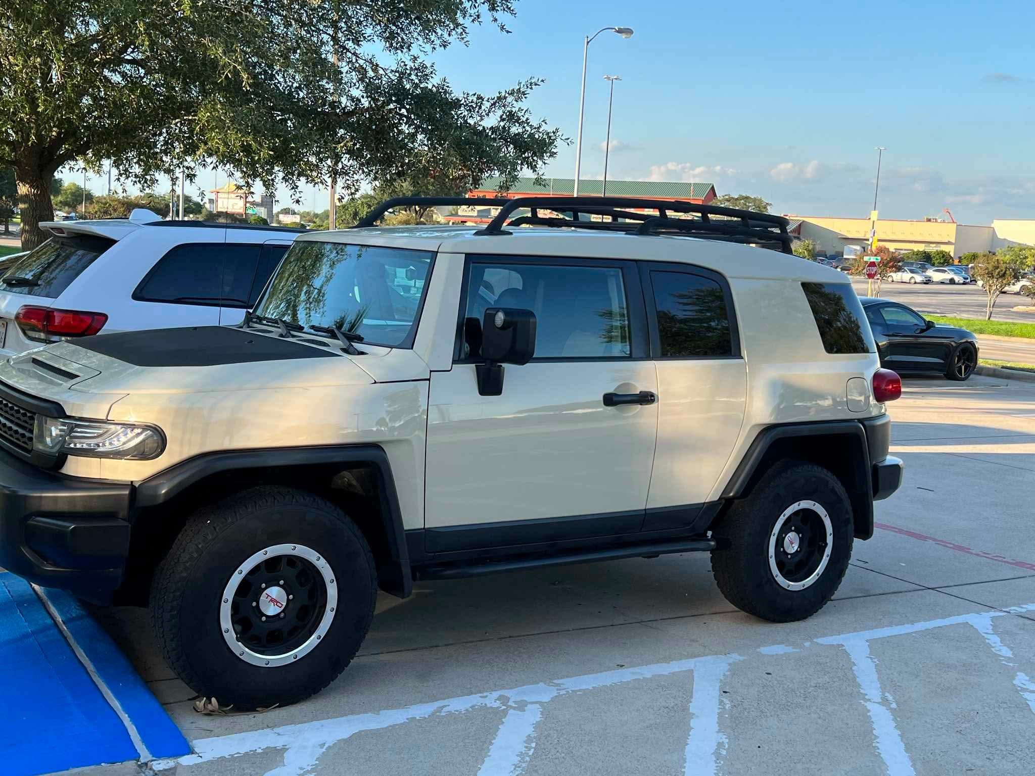 2010 Toyota FJ Cruiser Trail Teams Edition
