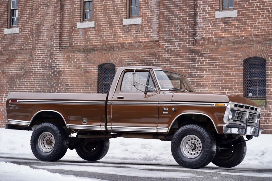 1976 Ford F-250 Ranger XLT 4×4 - 2