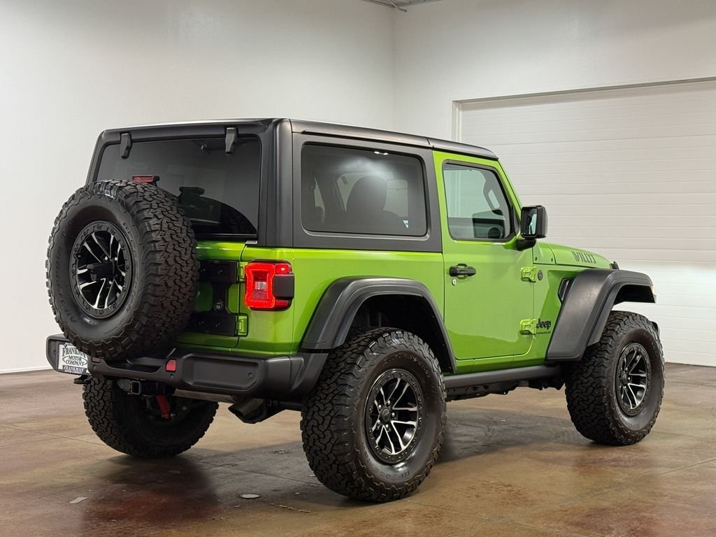 2025 Jeep Wrangler Willys - 3