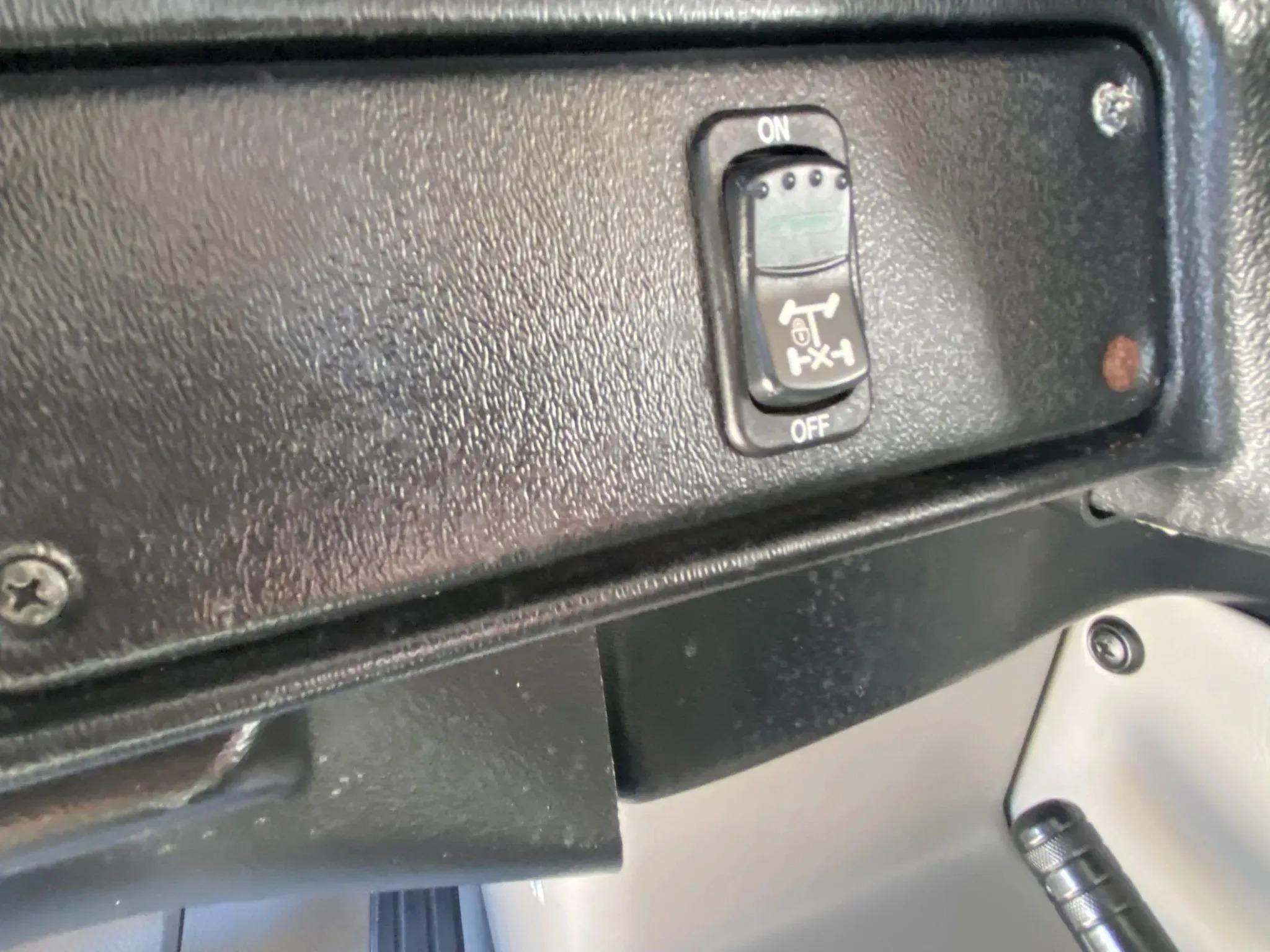 2003 Hummer H1