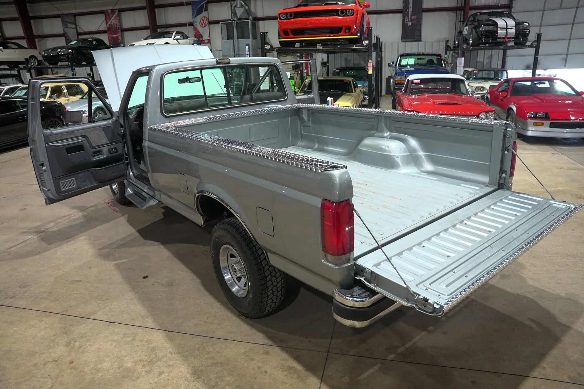 1990 Ford F-150 XLT Lariat