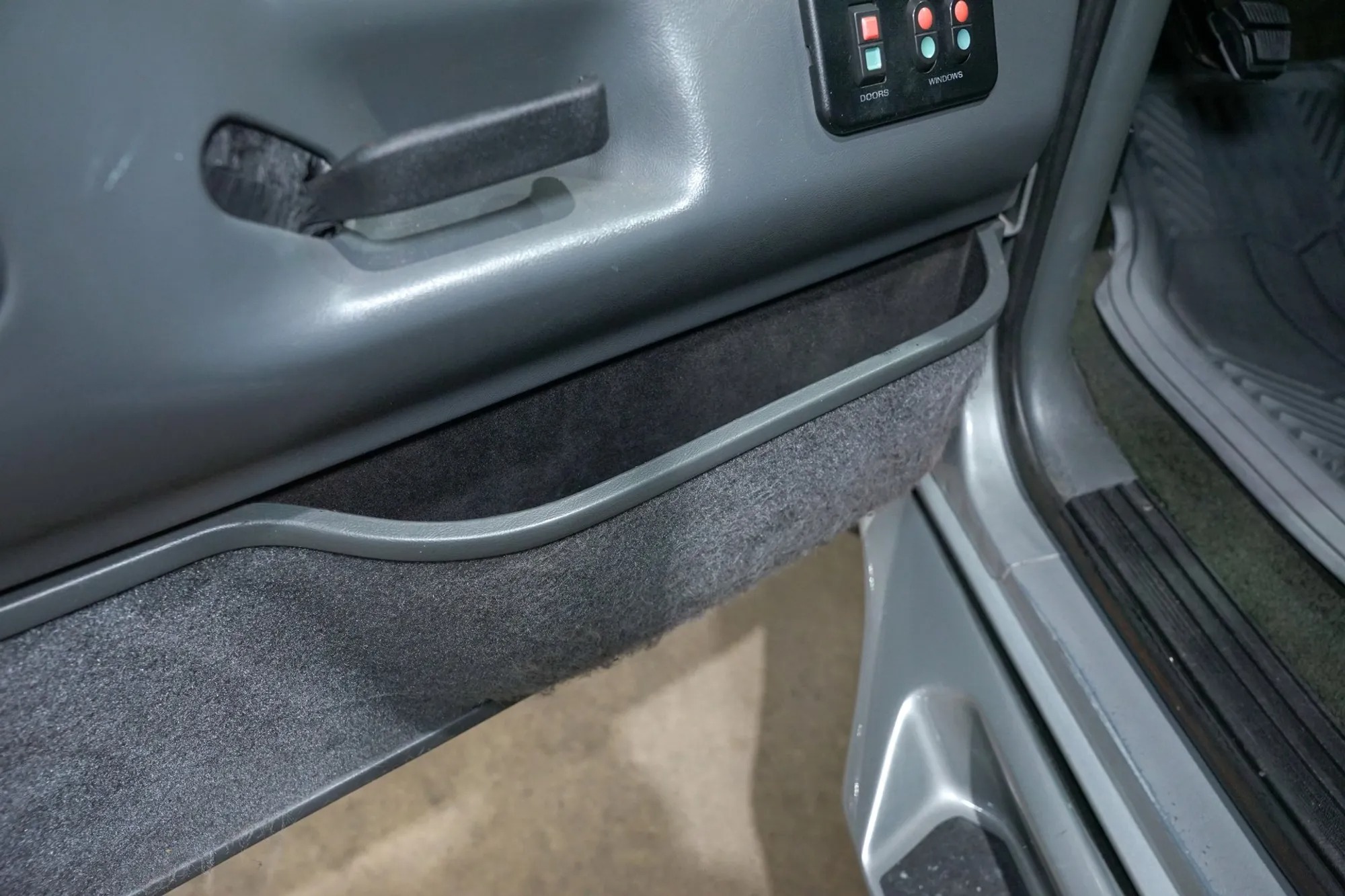 1990 Ford F-150 XLT Lariat