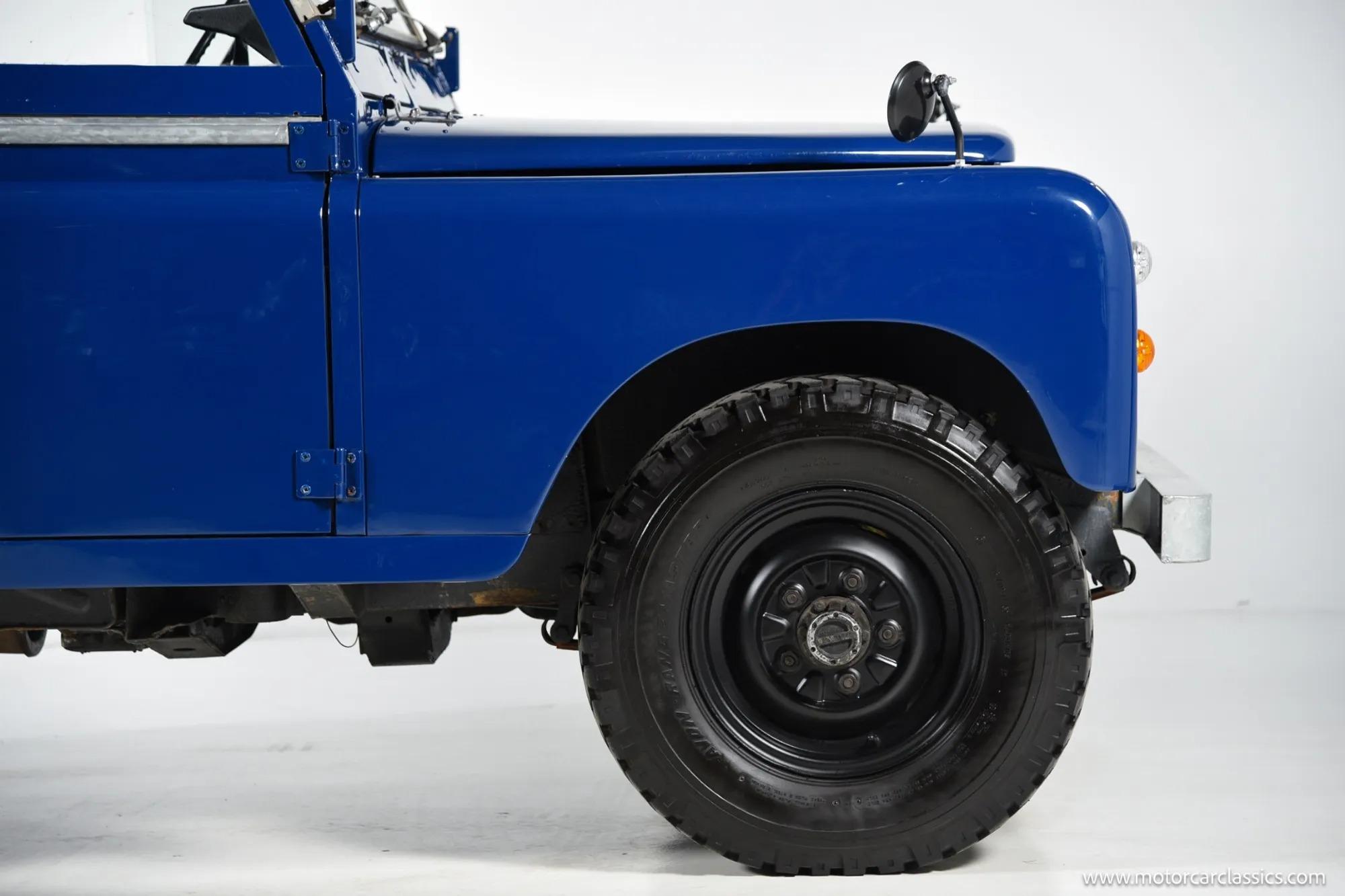 1980 Land Rover Santana 88 Series III