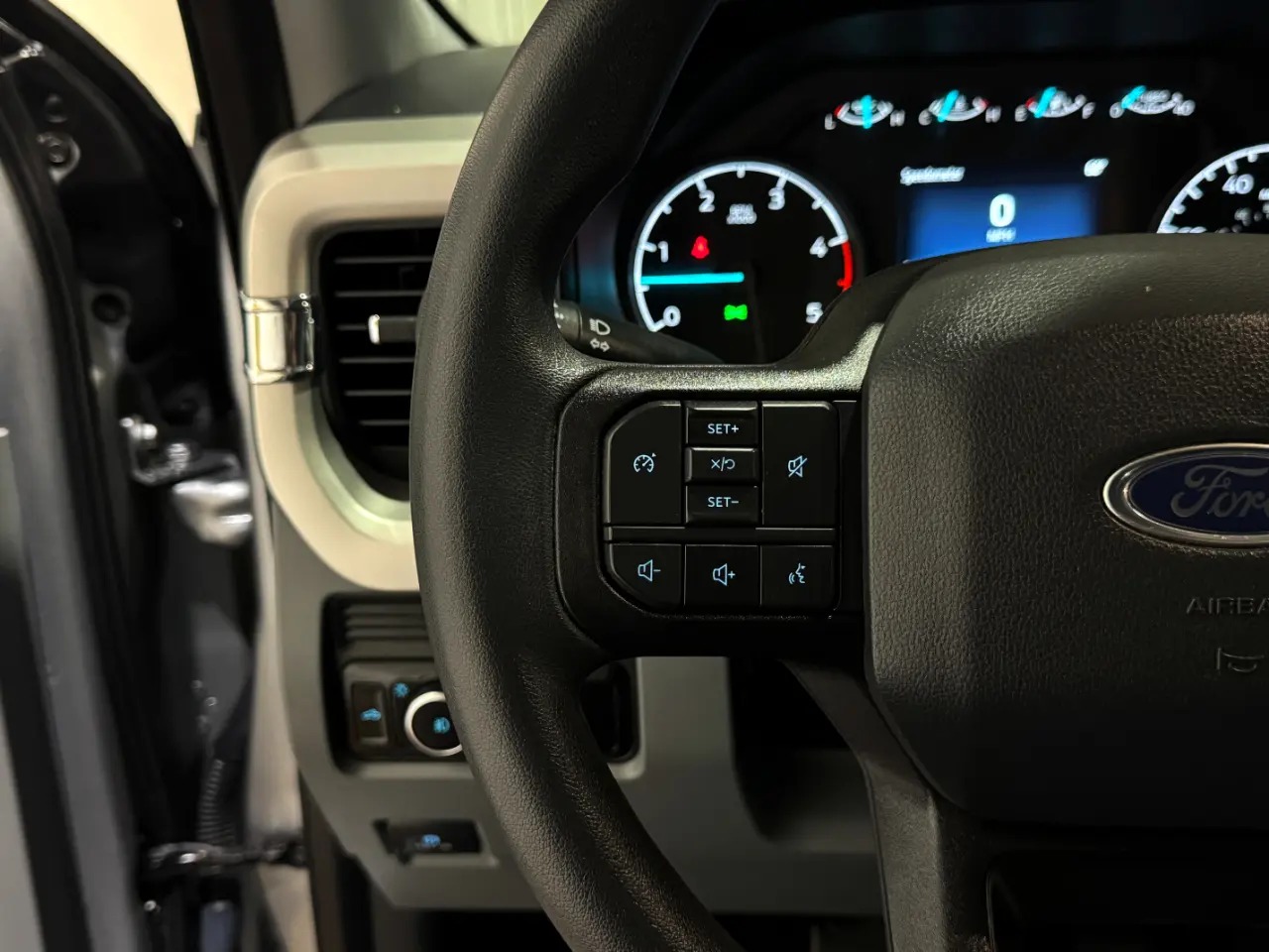 2023 Ford F-250 Super Duty XL