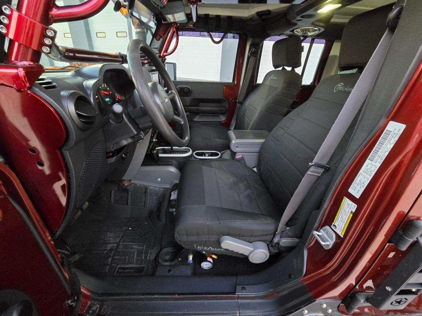 6.1L V8-Powerd 2007 Jeep Wrangler Unlimited X