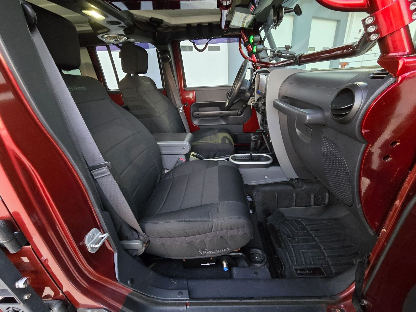 6.1L V8-Powerd 2007 Jeep Wrangler Unlimited X