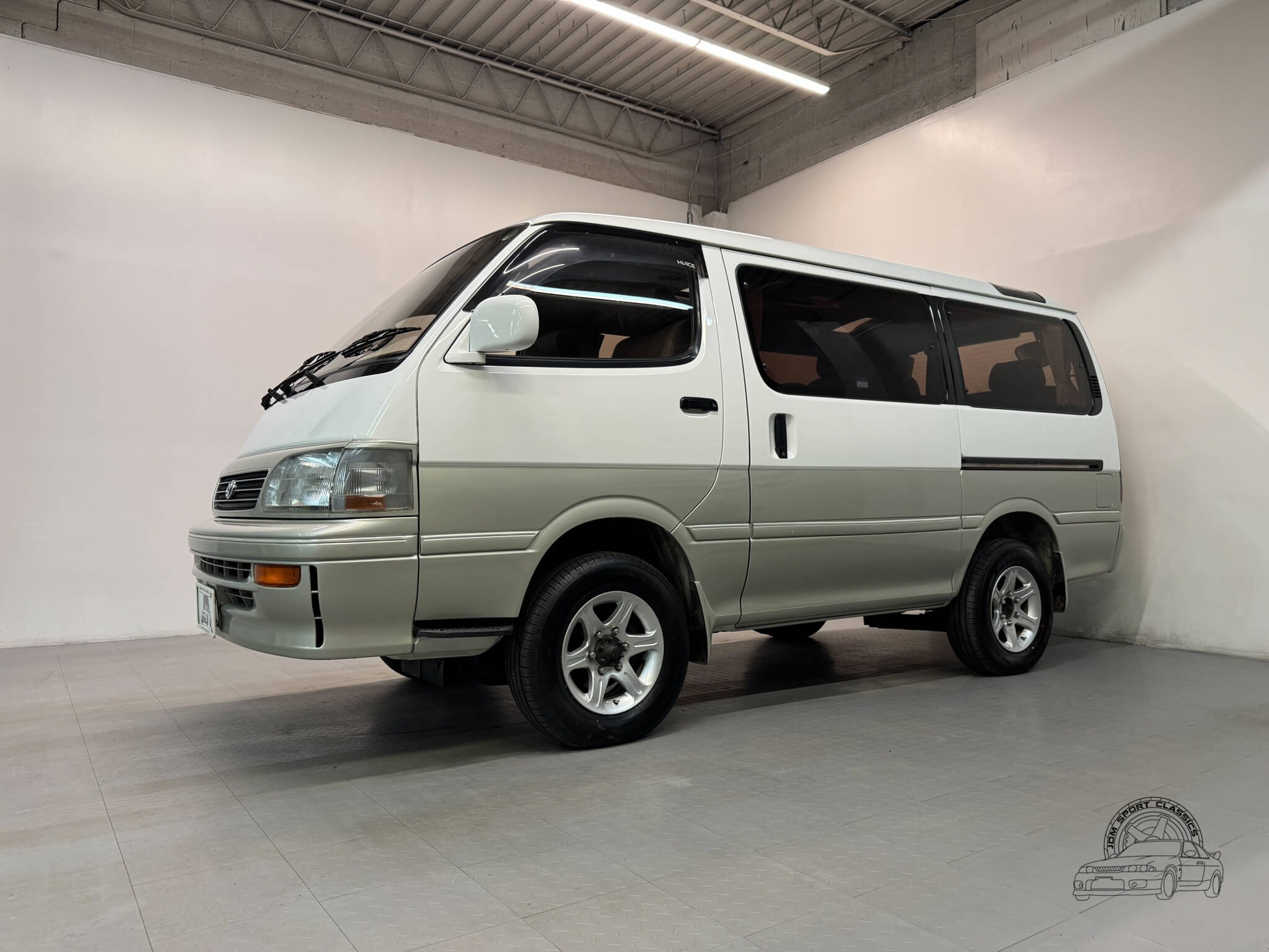 1995 Toyota HiAce Super Custom 4x4
