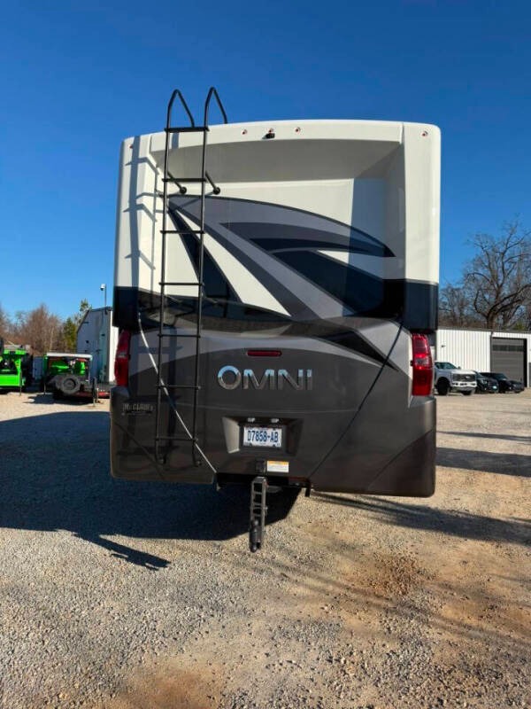 2021 Ford F-550 Thor Omni BH35