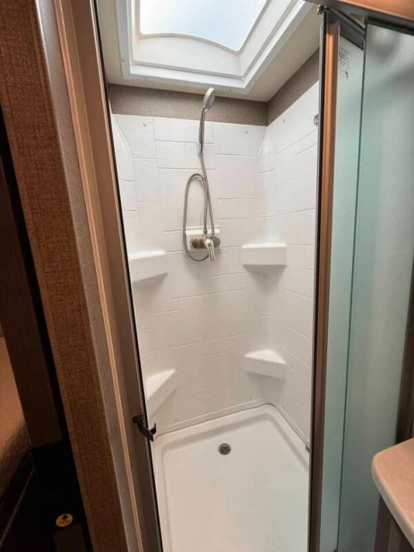 2021 Ford F-550 Thor Omni BH35