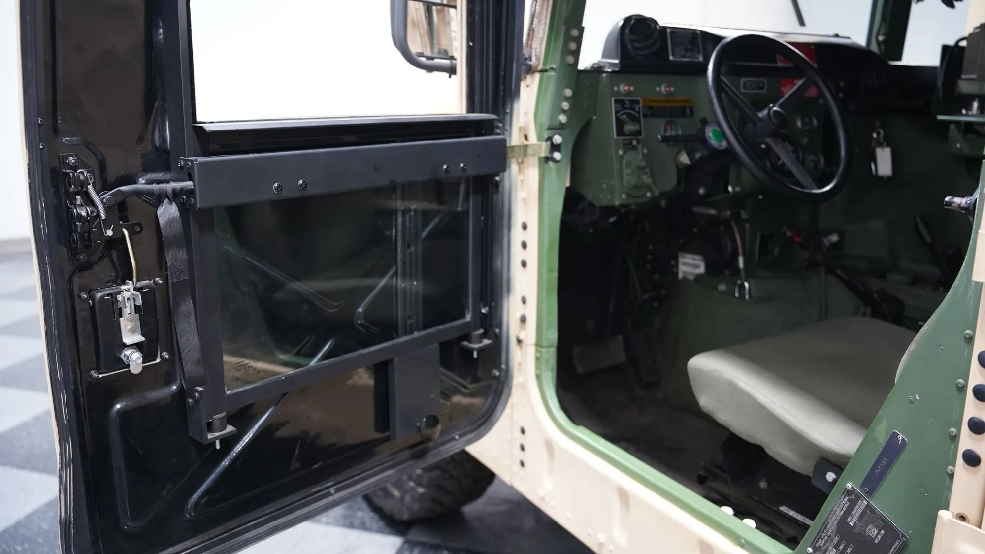 2007 AM General M1165A1 HMMWV