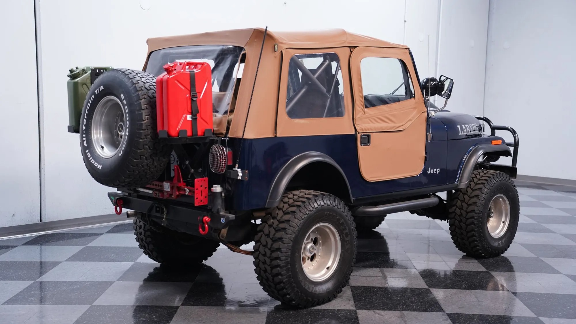 1985 Jeep CJ-7 Laredo