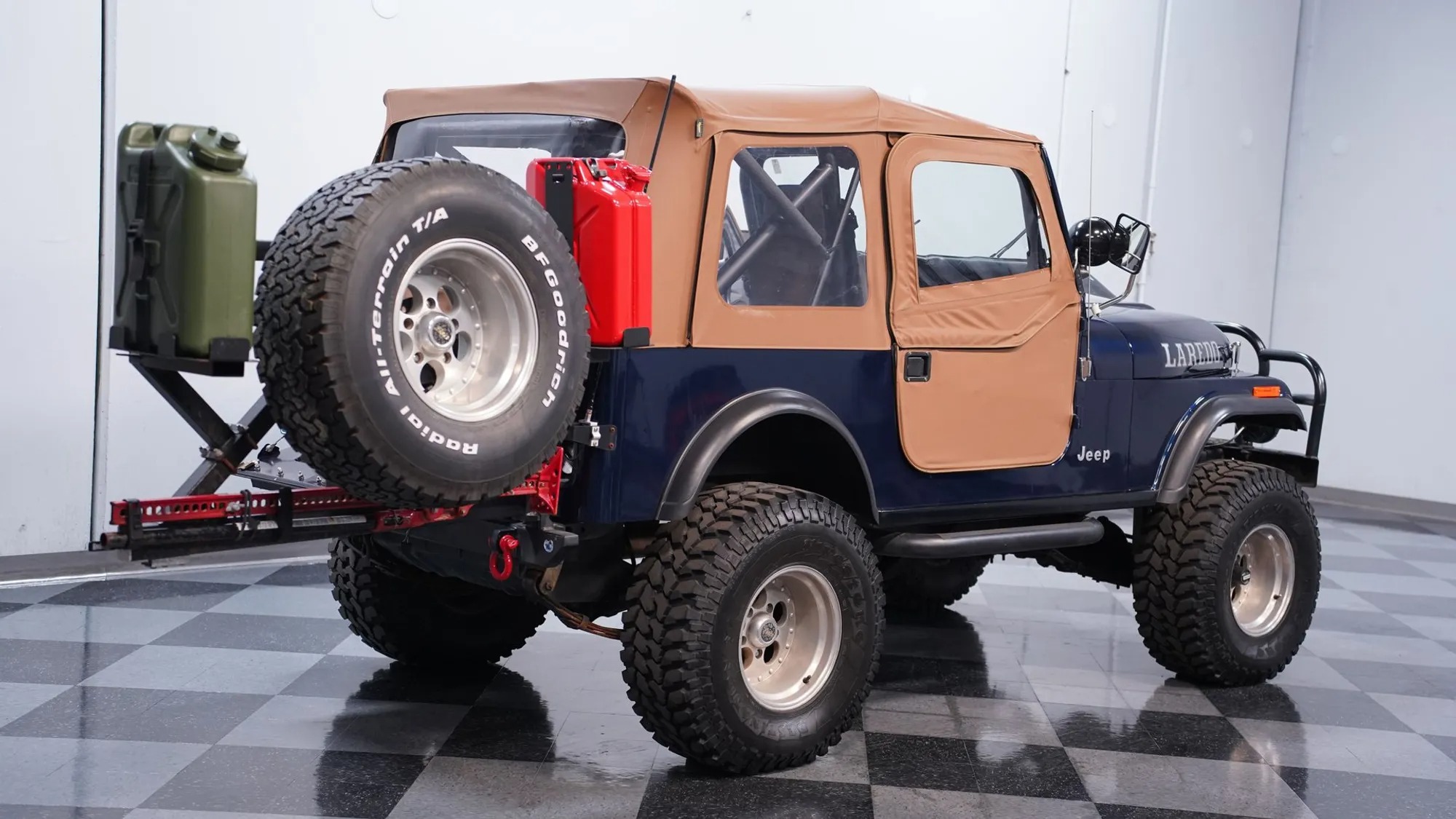 1985 Jeep CJ-7 Laredo